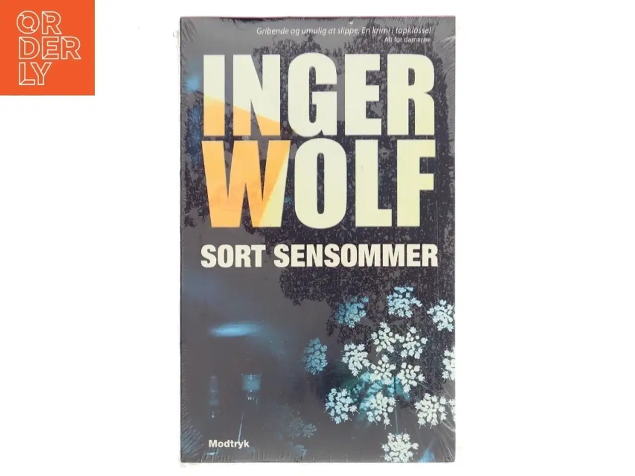 Billede 1 - Sort sensommer af Inger Wolf (Bog)