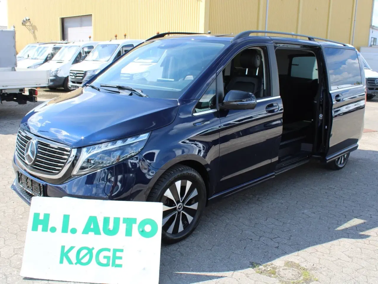Billede 1 - Mercedes EQV300  Avantgarde XL Van