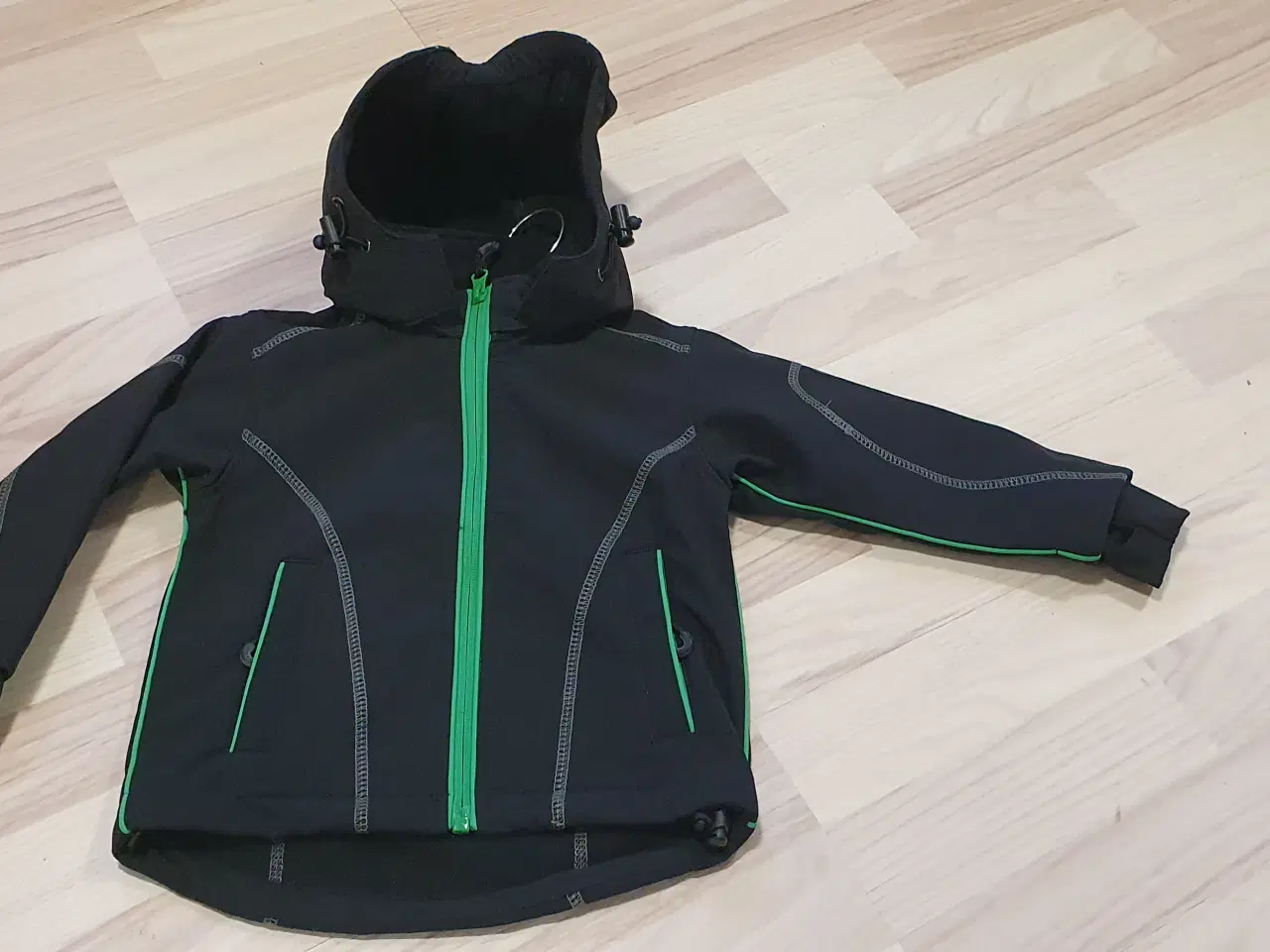 Billede 1 - Softshell jakke str 80 overgangsjakke