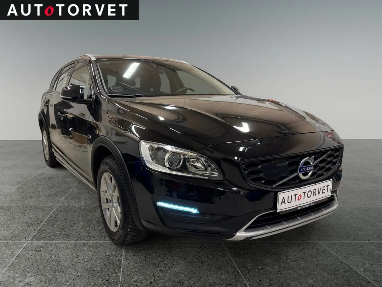 Billede 2 - Volvo V60 CC 2,0 D3 150 Kinetic aut.
