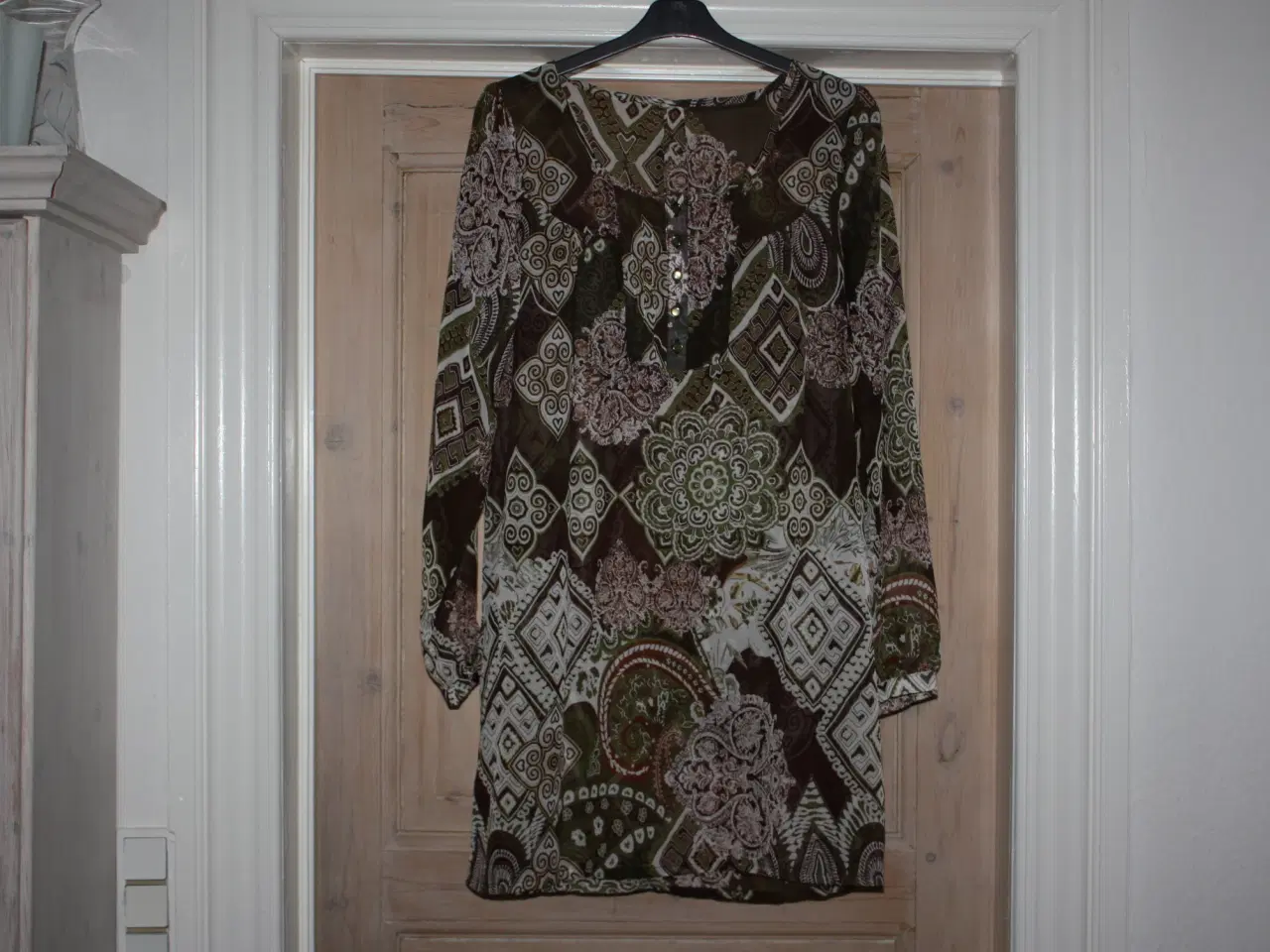 Billede 1 - Tunika str. 38 Længde 85 cm