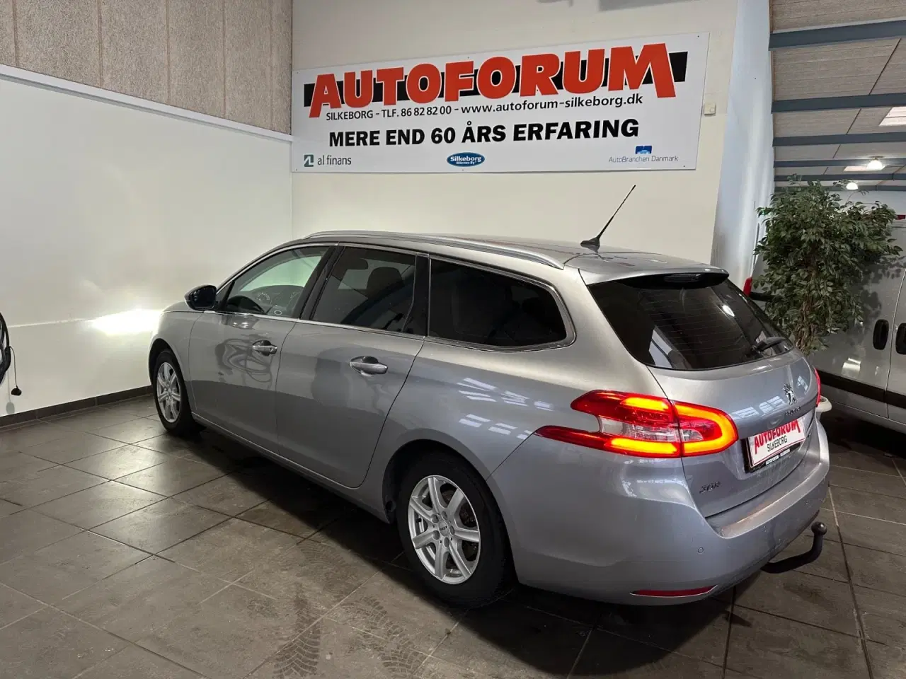 Billede 16 - Peugeot 308 1,6 BlueHDi 120 Allure SW