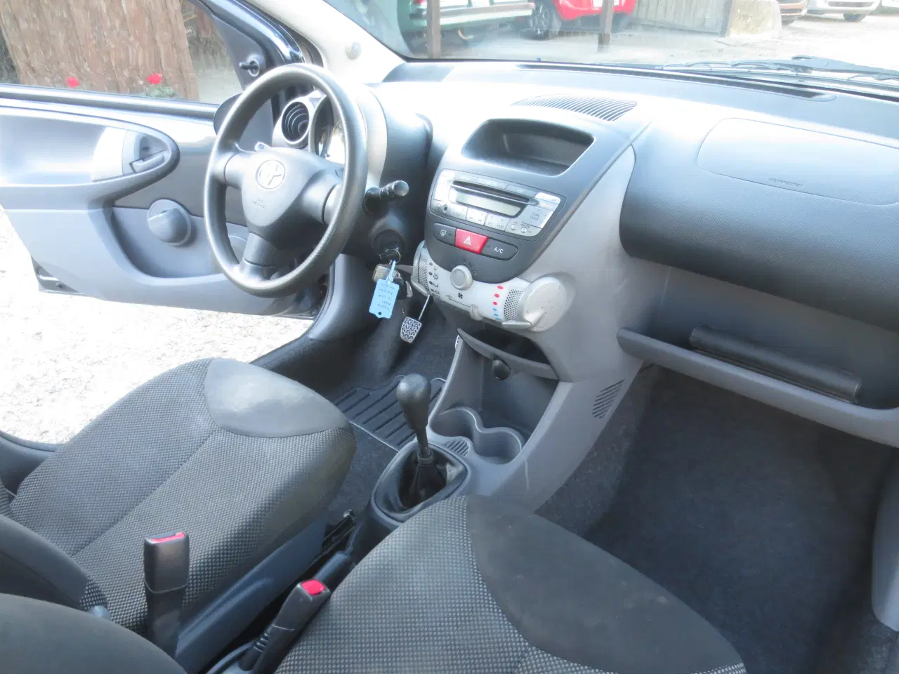 Billede 15 - Toyota Aygo  1.0 i Årg 11.  Synet i 25