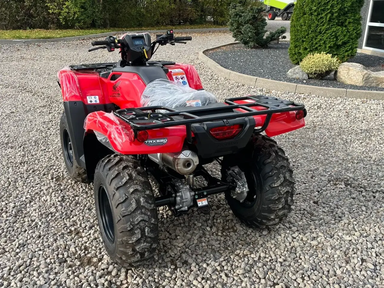 Billede 7 - Honda TRX 520 FE Vi har et stort lager af HONDA-ATV, så der er også en til dig.