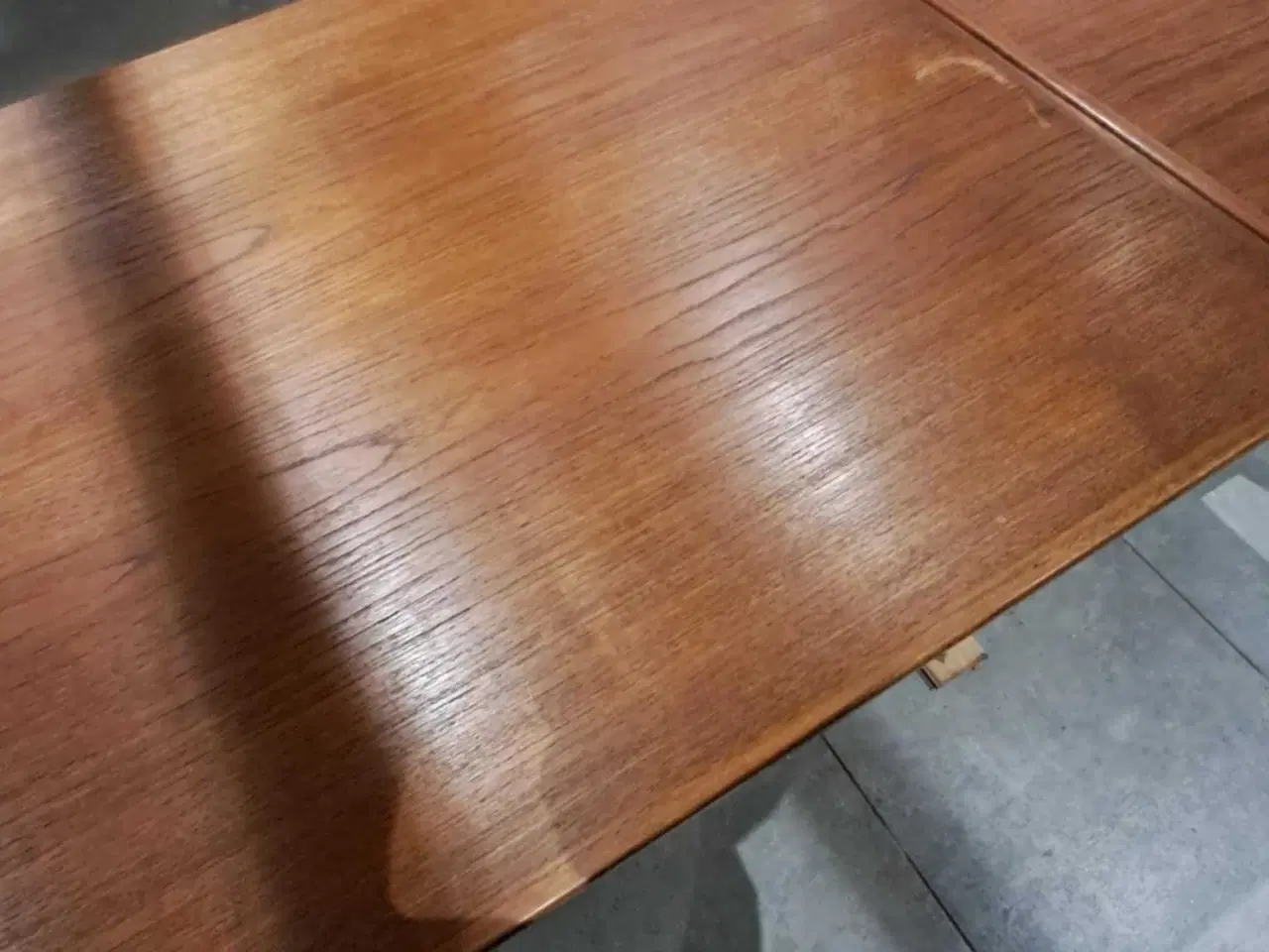 Billede 3 - Spise bord i teaktræ