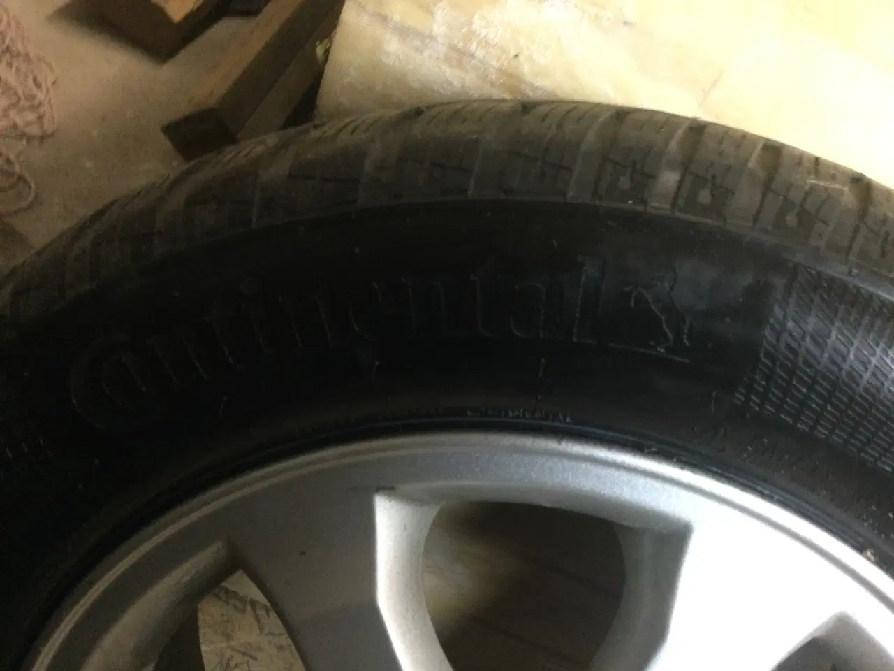 Billede 3 - Vinterdæk med Alufælge