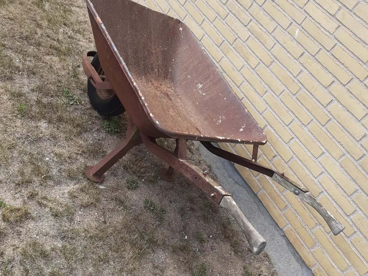 Billede 1 - Trillebør 