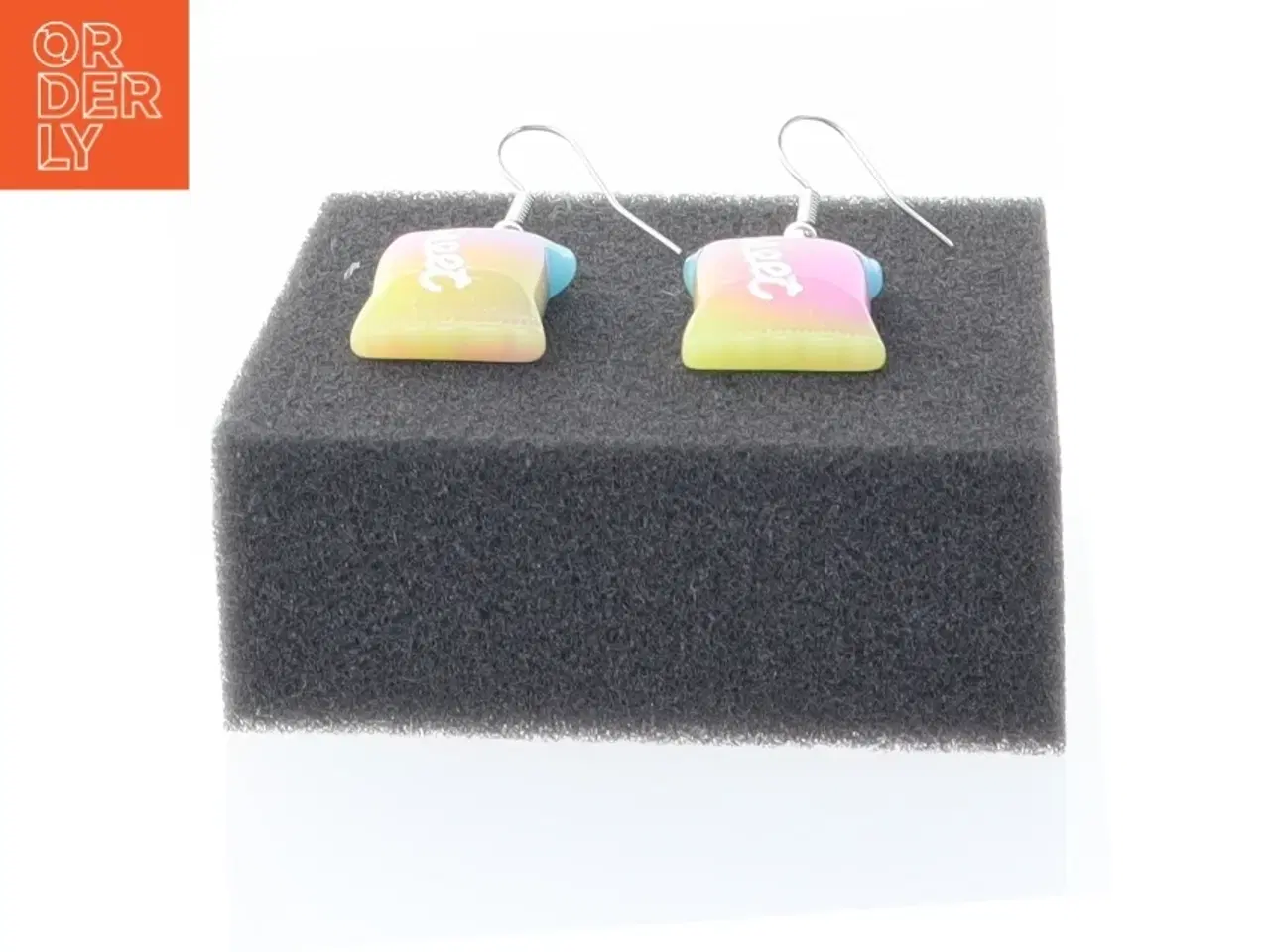 Billede 3 - Farverige 'Sweet' slikform øreringe (str. 1,5 cm)