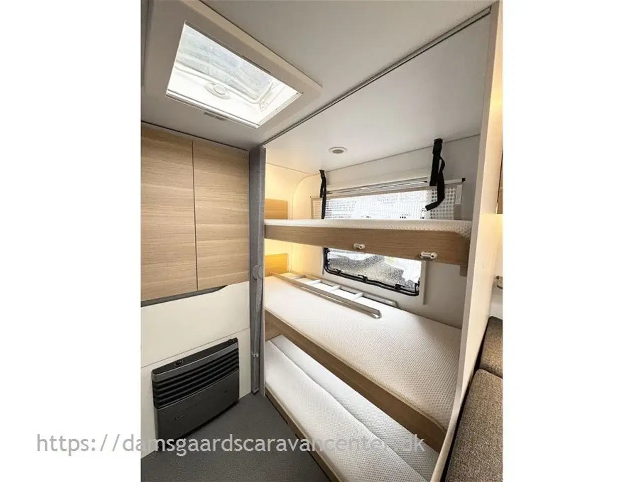 Billede 16 - 2022 - Adria Adora 573 PT   Dobbeltseng-3 Køjer-Gulvtemp.-Mover-Telt