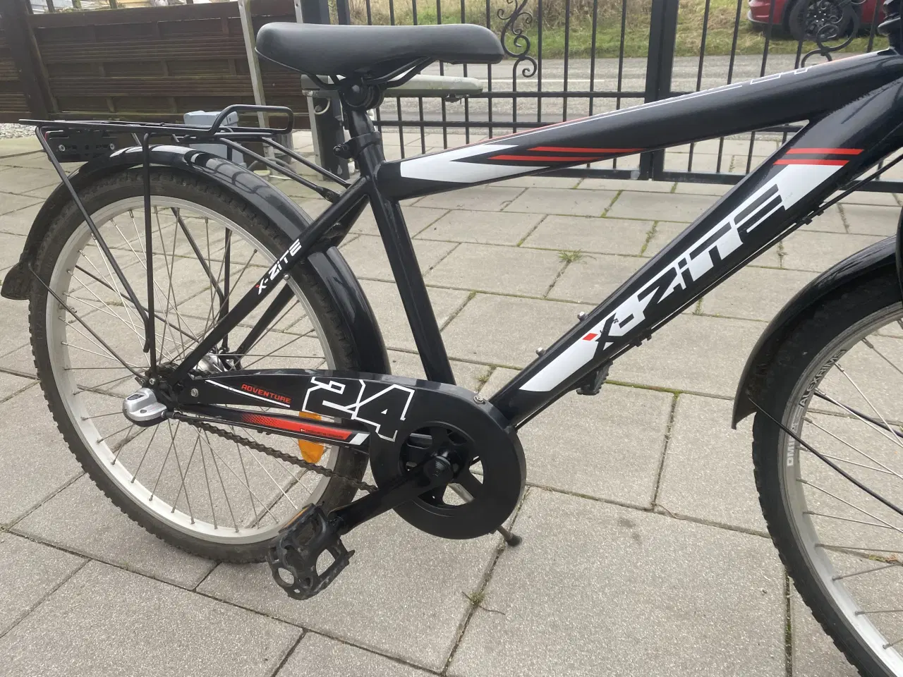 Billede 4 - Købt til 3000 kr 🤑 24 tommer FED model 