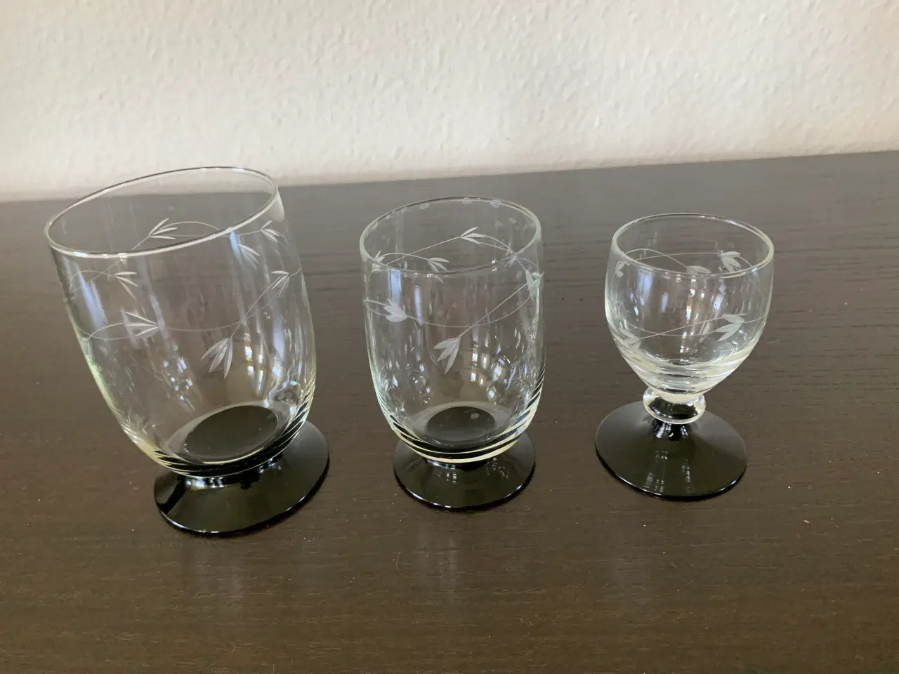 Billede 1 - Holmegård rankeglas med sort fod