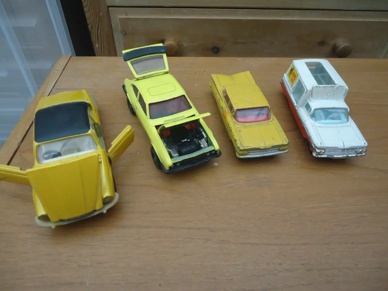 Billede 2 - Corgi Toys 4 Stk. Samlet til 200 kr.