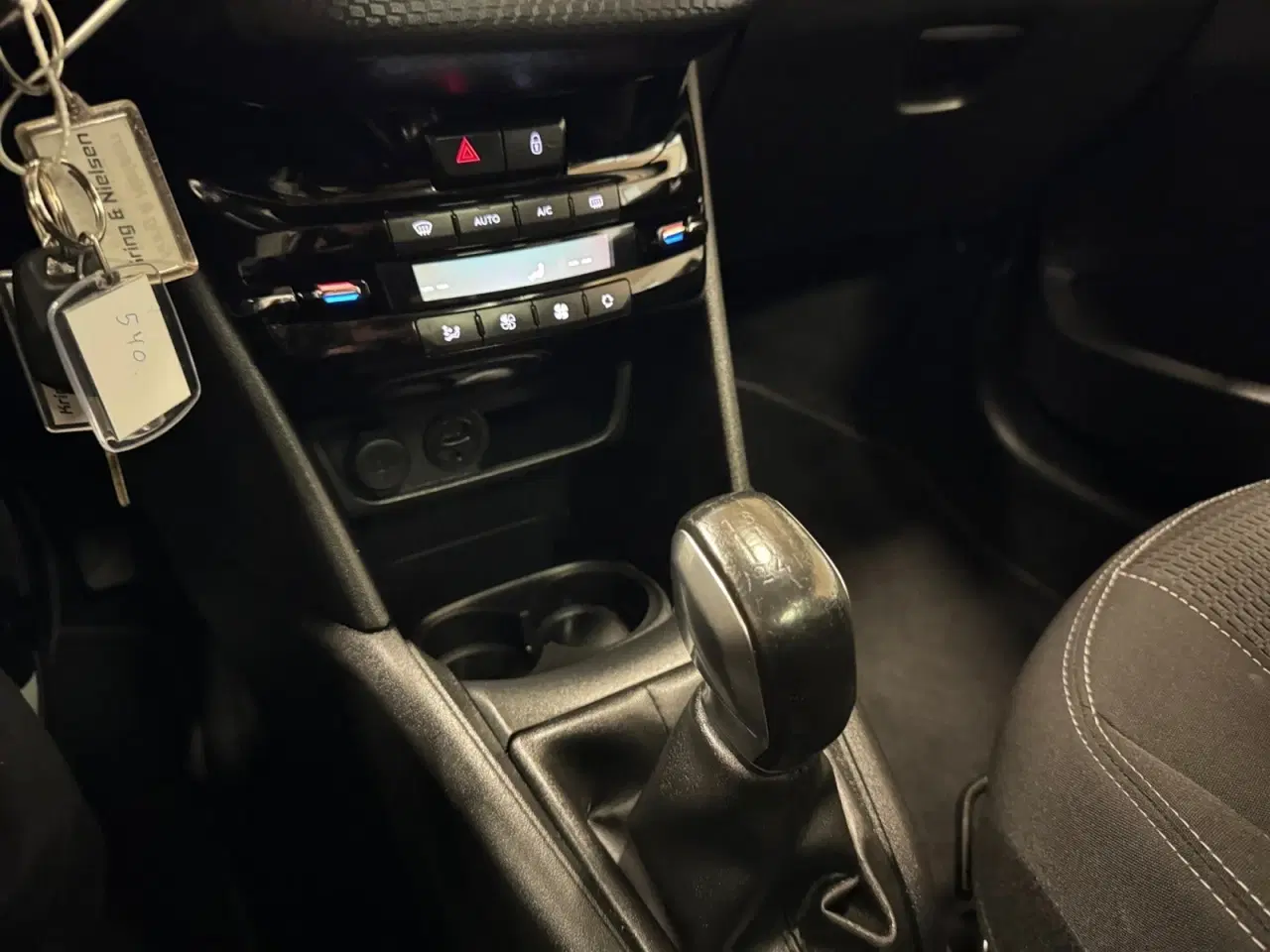 Billede 11 - Peugeot 208 1,6 BlueHDi 100 Allure Sky