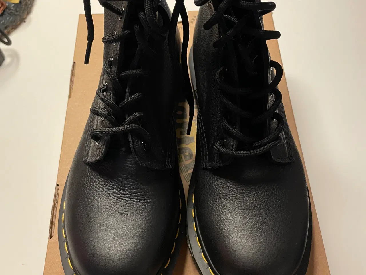 Billede 1 - Dr. Martens støvler 1460 pascal