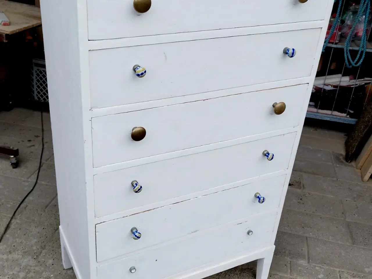 Billede 1 - Den gamle kommode: