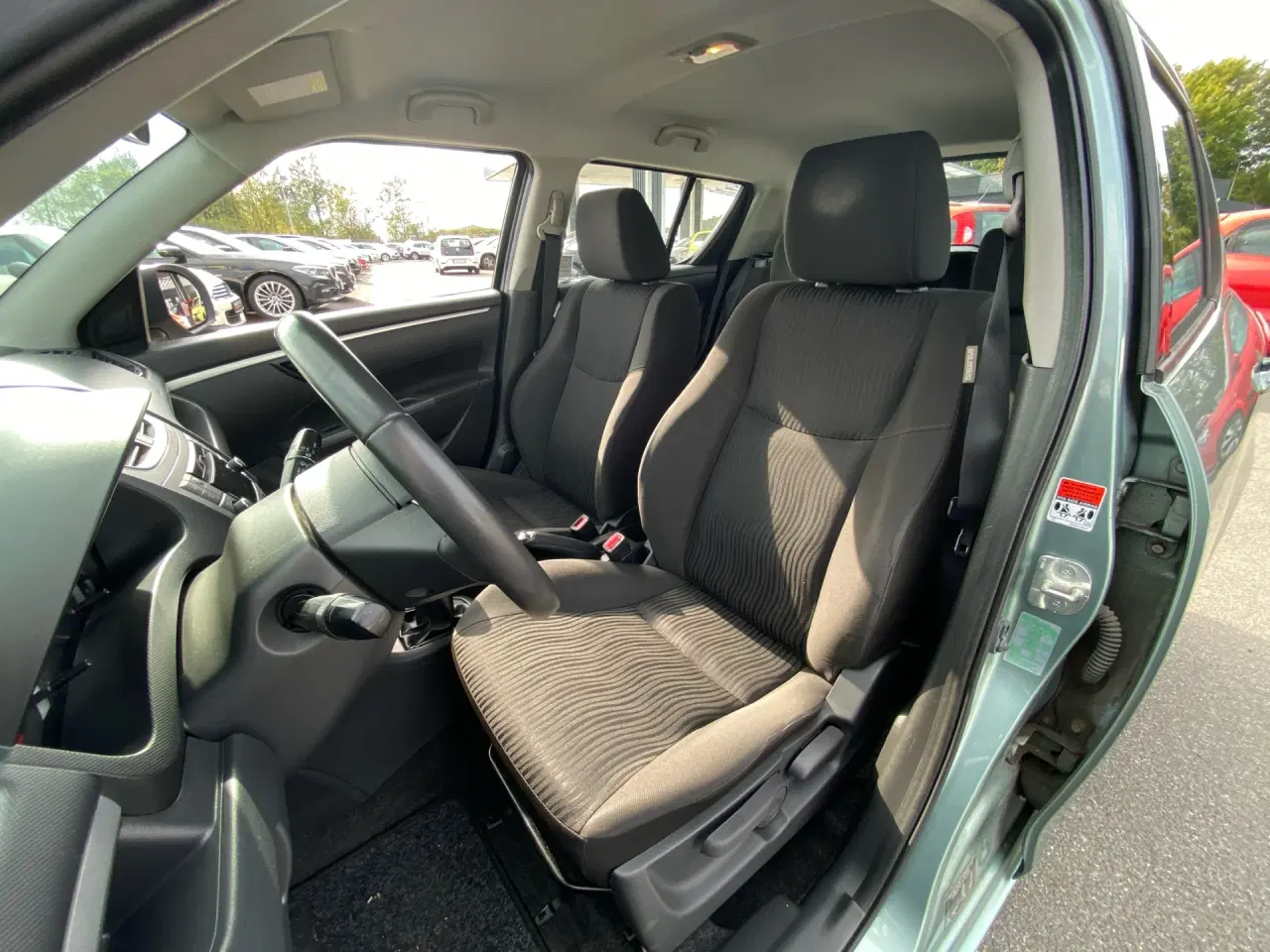 Billede 5 - Suzuki Swift 1,2 16V GL A/C Start/Stop 94HK 3d