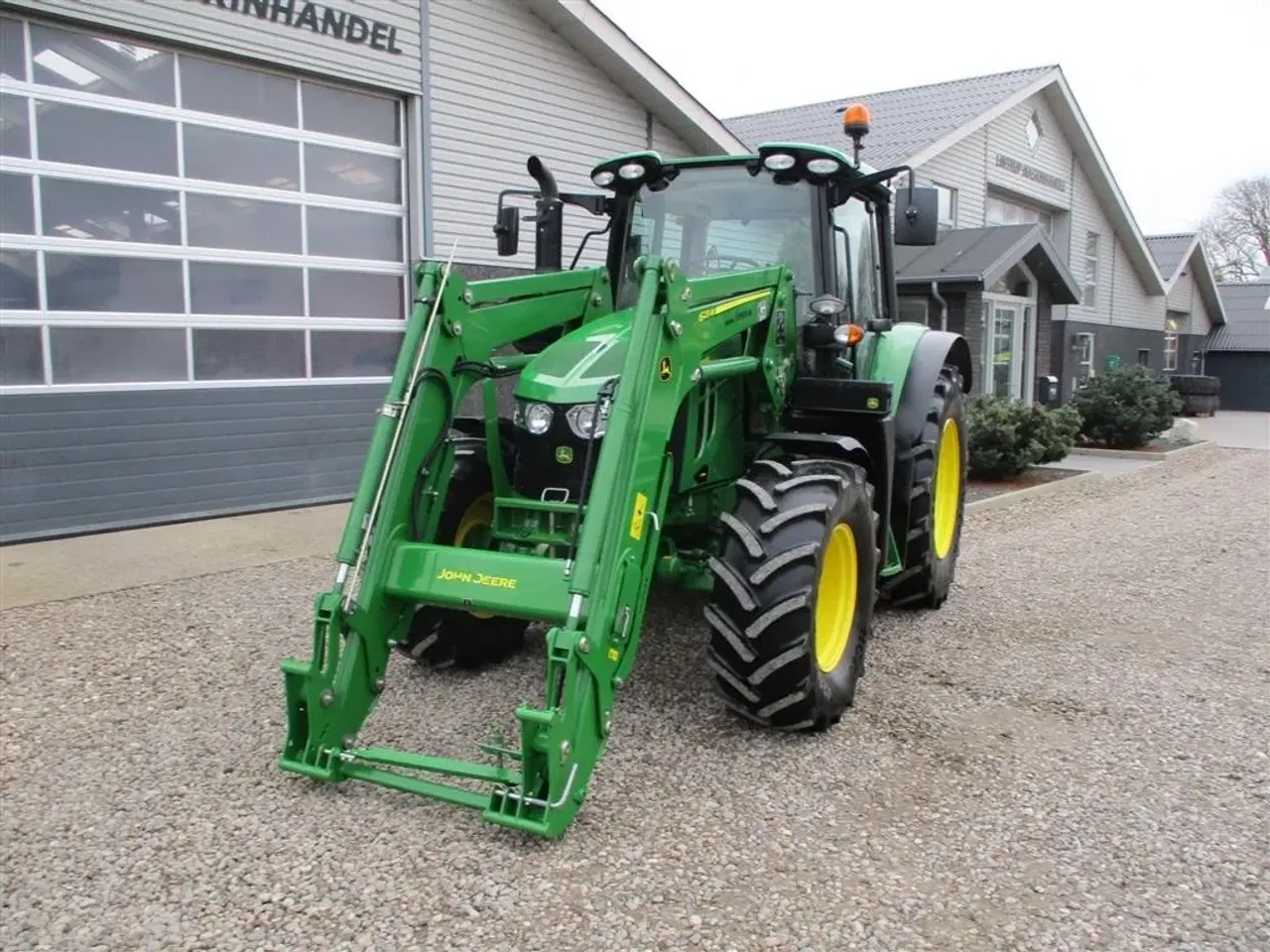 Billede 10 - John Deere 6120M Med frontlæsser KUN 1582 timer