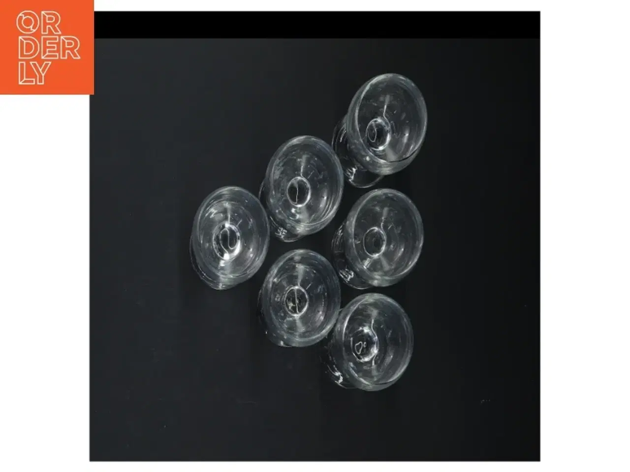 Billede 3 - Sæt med vinglas (str. 10 cm. 6 styk)