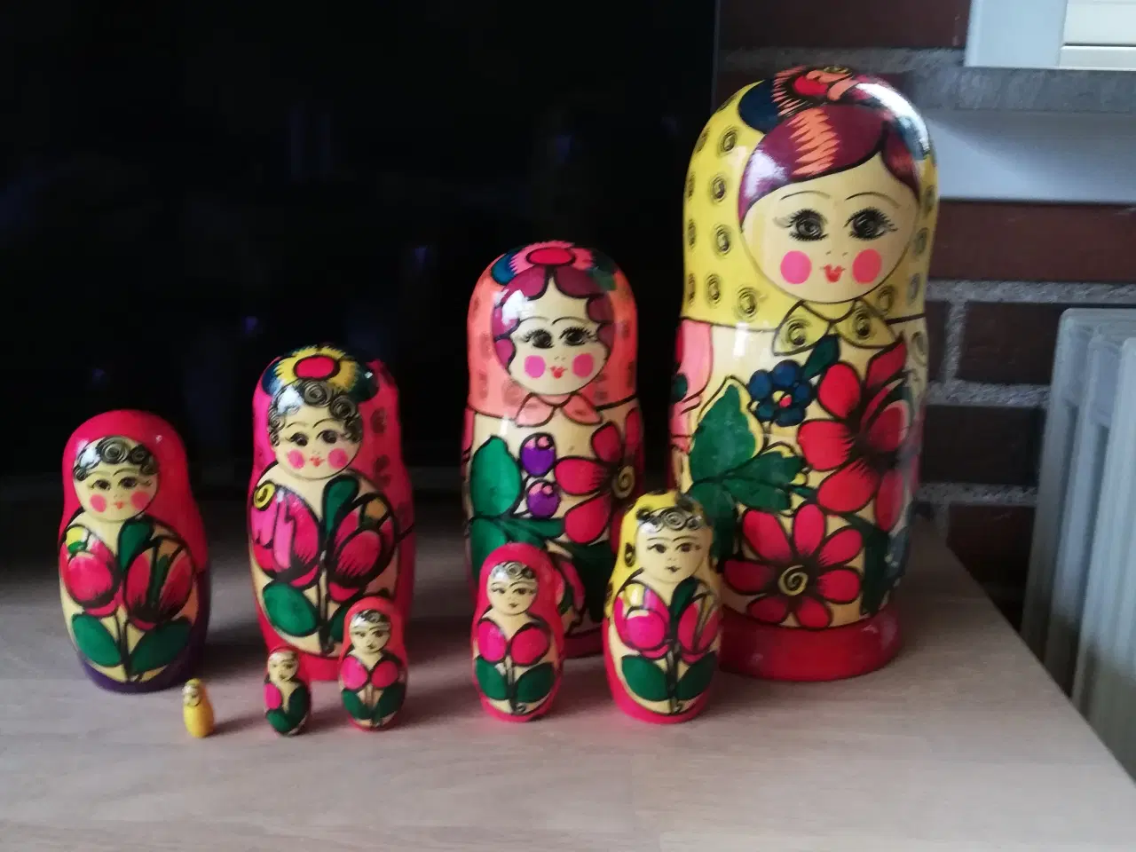 Billede 1 - Babuskadukke 25cm, 9 dukker