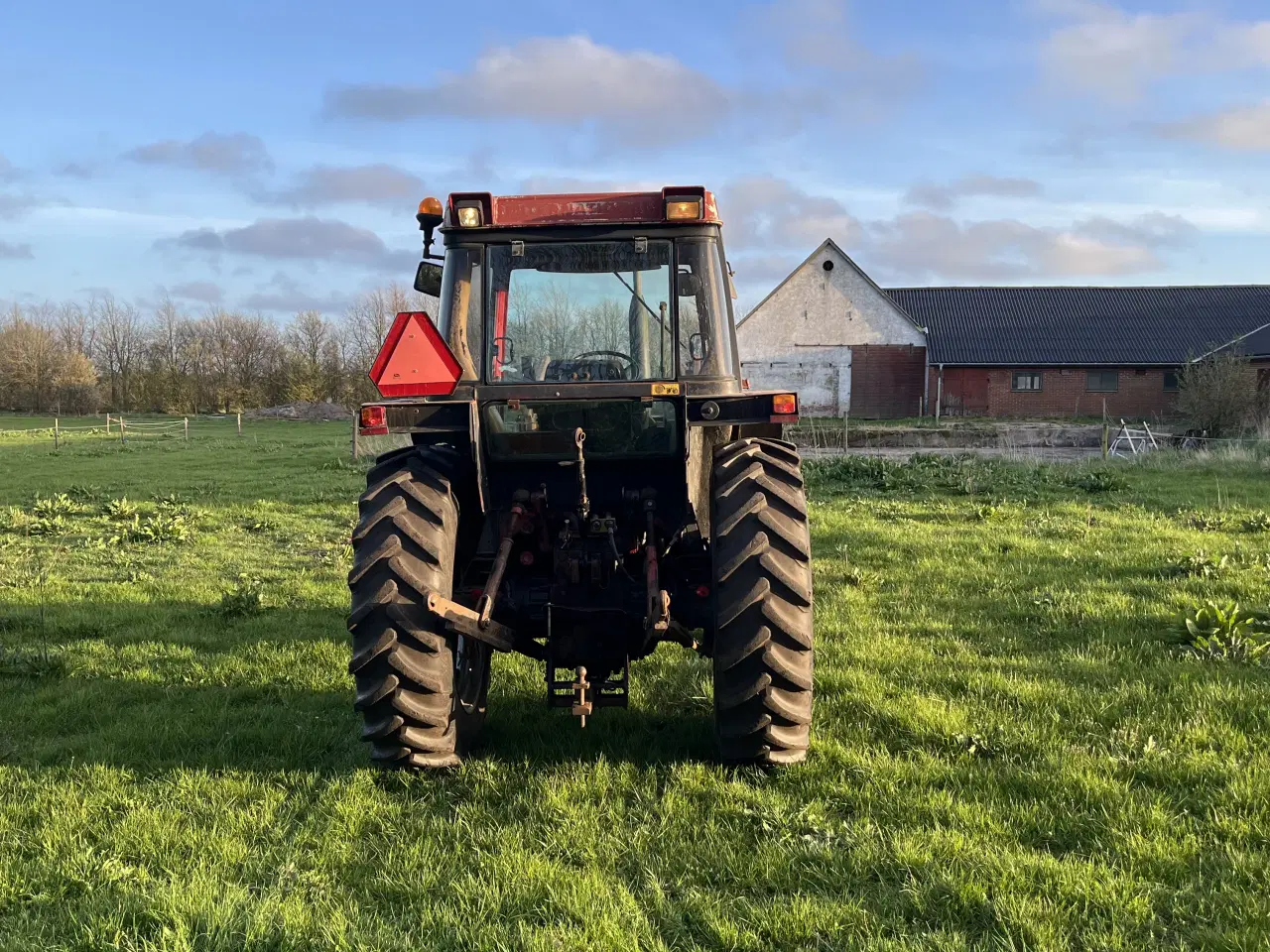 Billede 2 - Case ih 844 xl. Med frontlæsser 