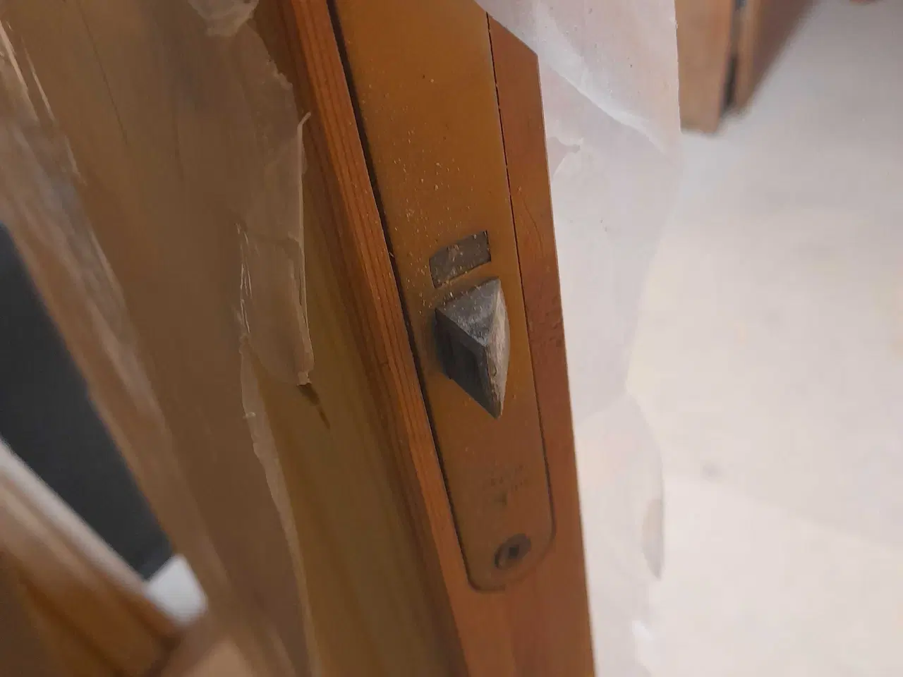 Billede 5 - Trædør inklusiv dørhåndtag - Nyt