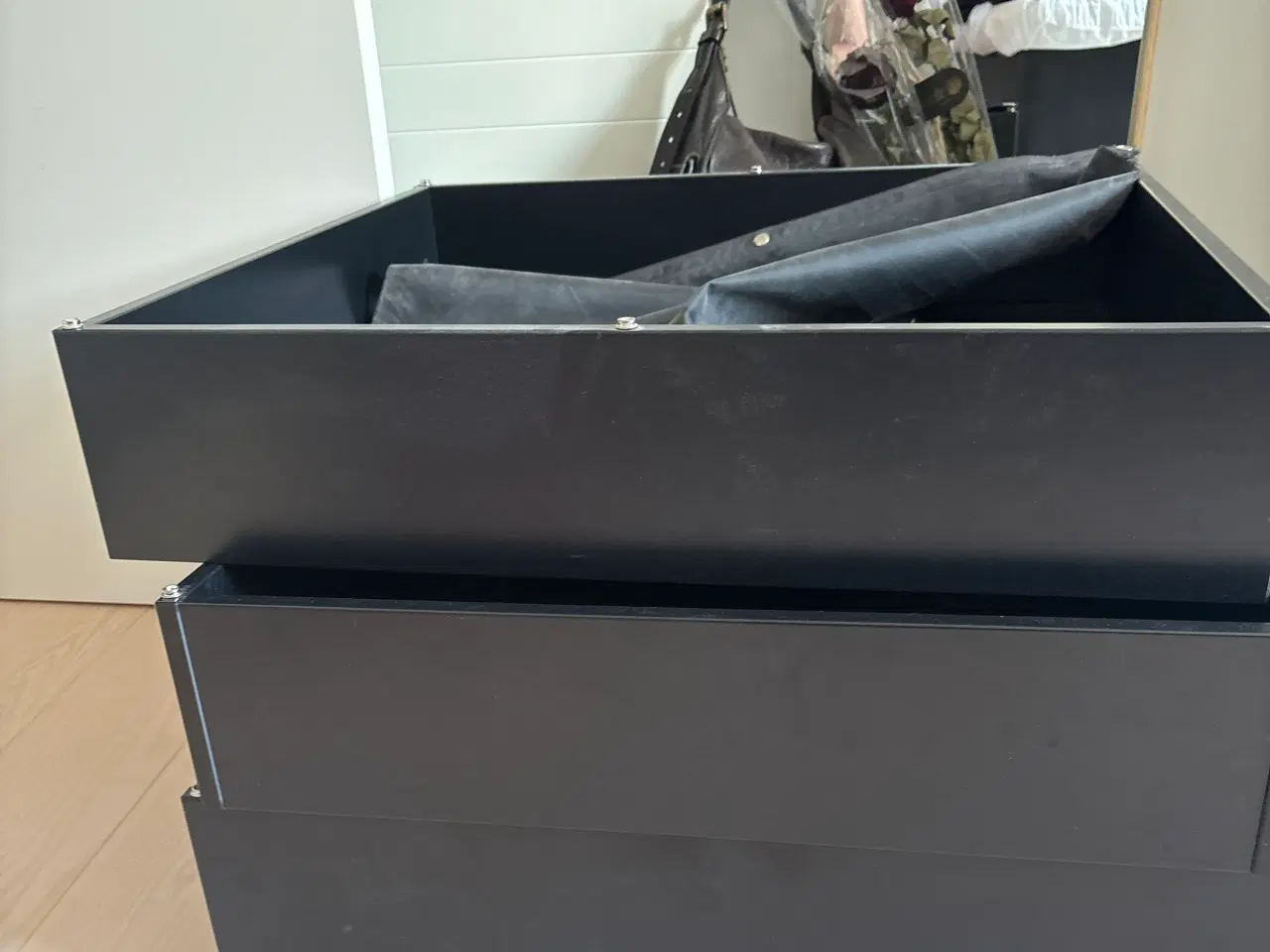 Billede 1 - Bedroller 3 stk. IKEA  træ