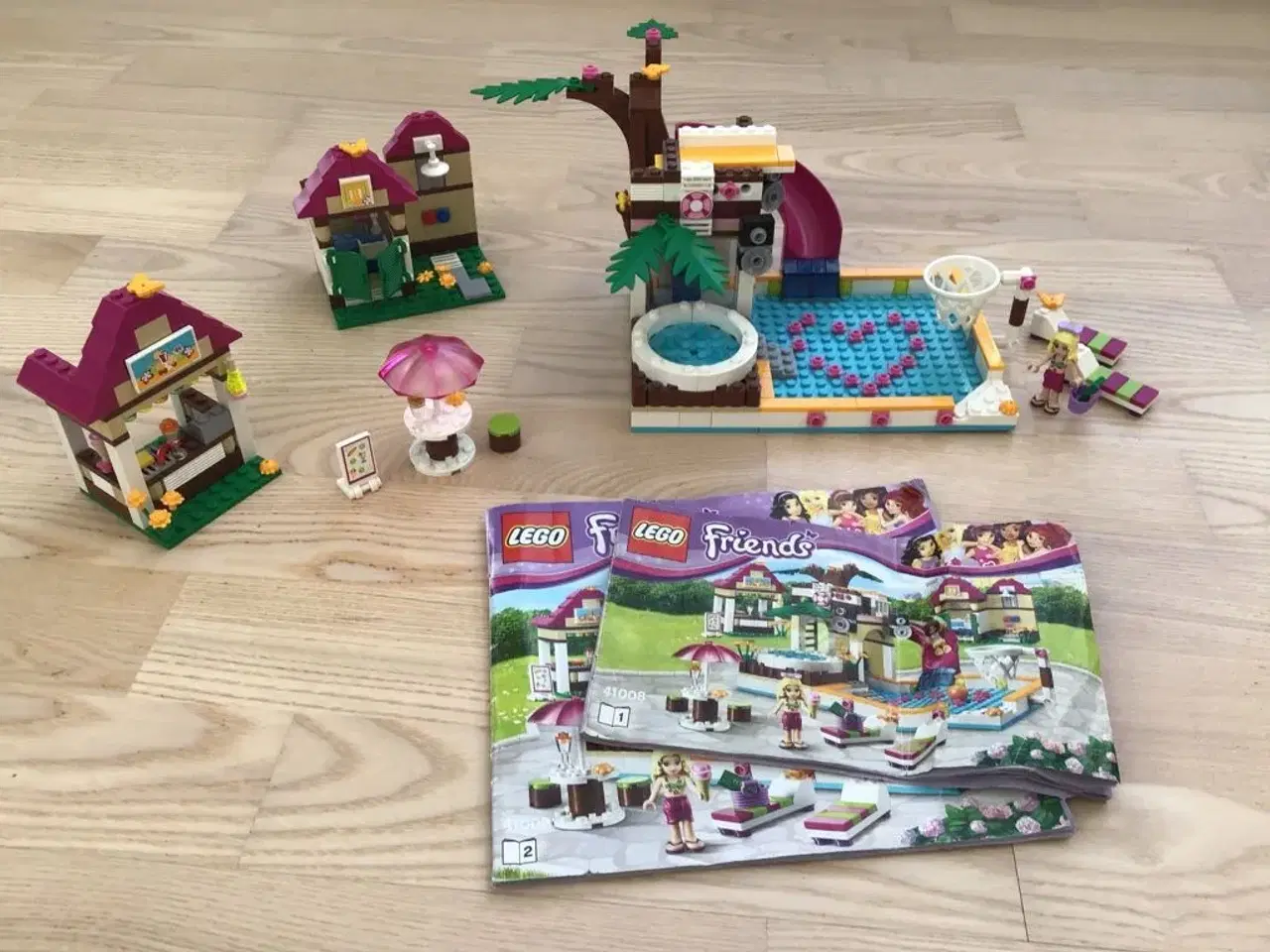 Billede 2 - Lego friends Citypool