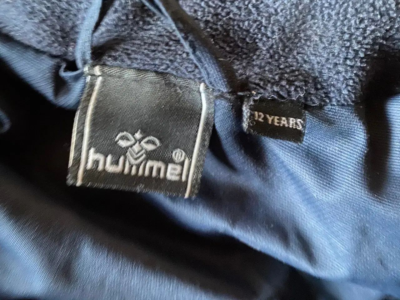 Billede 3 - Hummel jakke str. 12 år