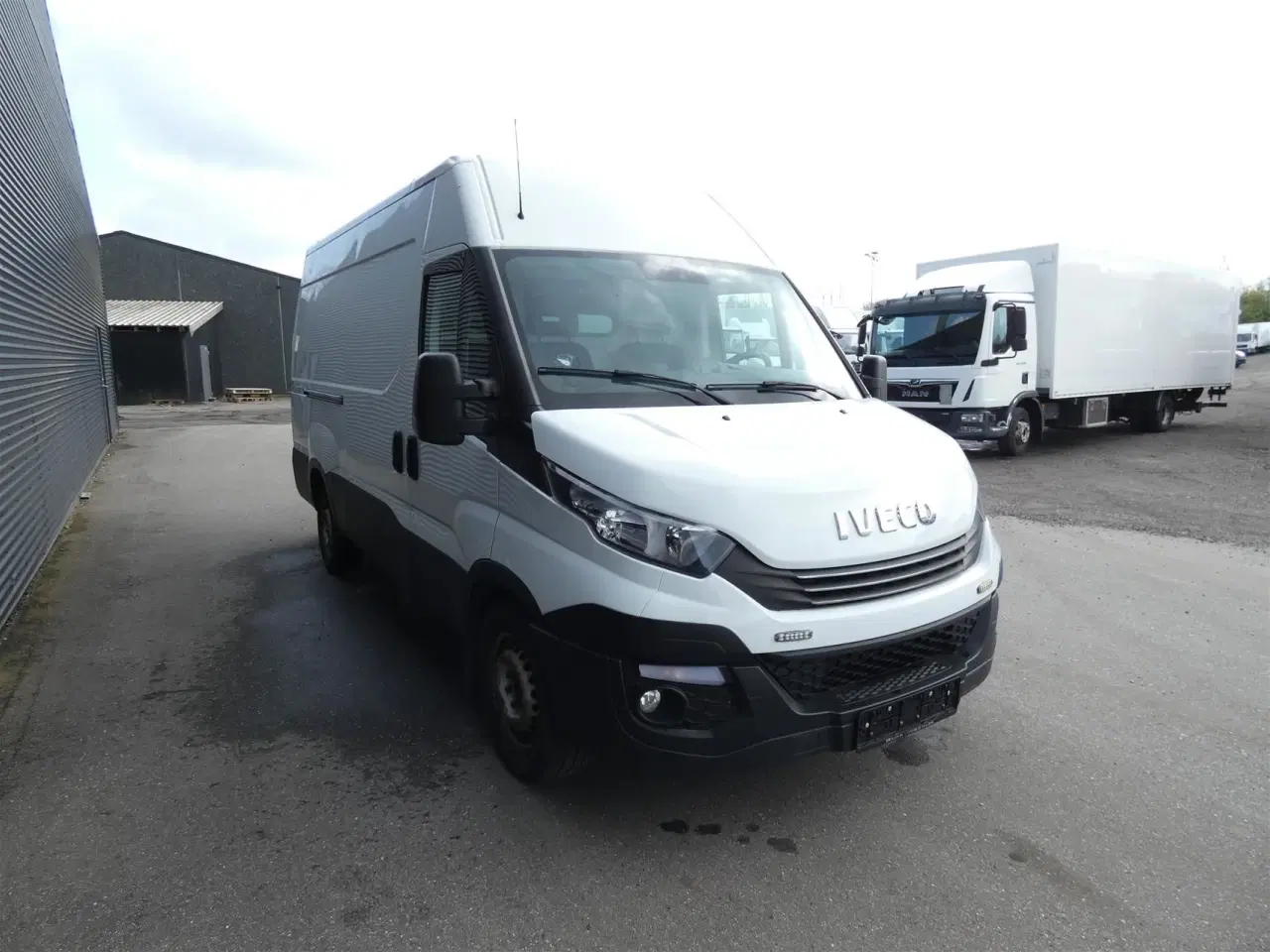 Billede 4 - Iveco Daily 35S16 12m3 2,3 D 156HK Van 8g Aut.