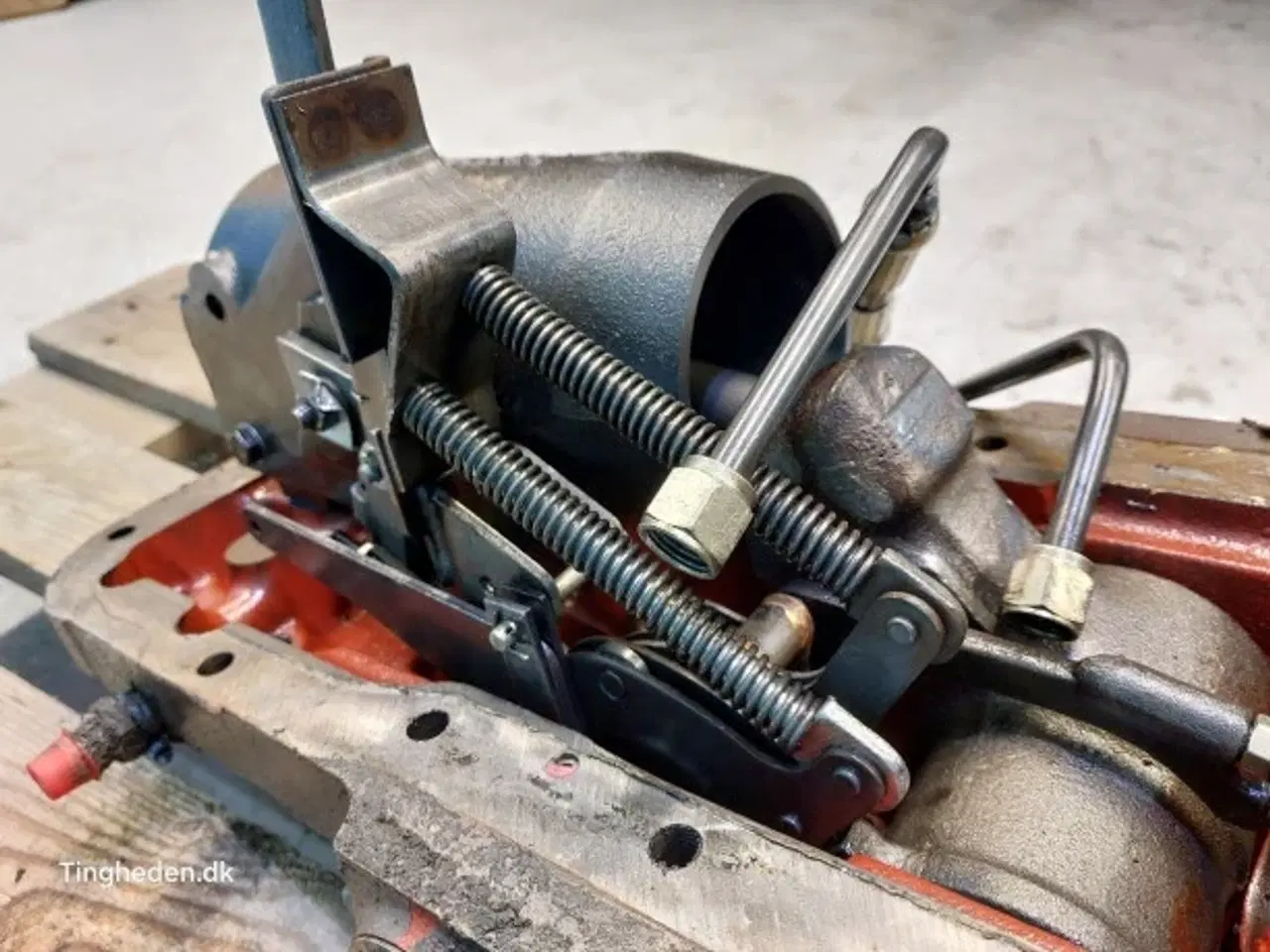 Billede 10 - Massey Ferguson 690 Liftdæksel 1870955M2