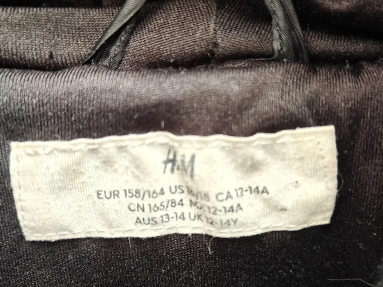 Billede 3 - Sort pels-jakke str 158/164