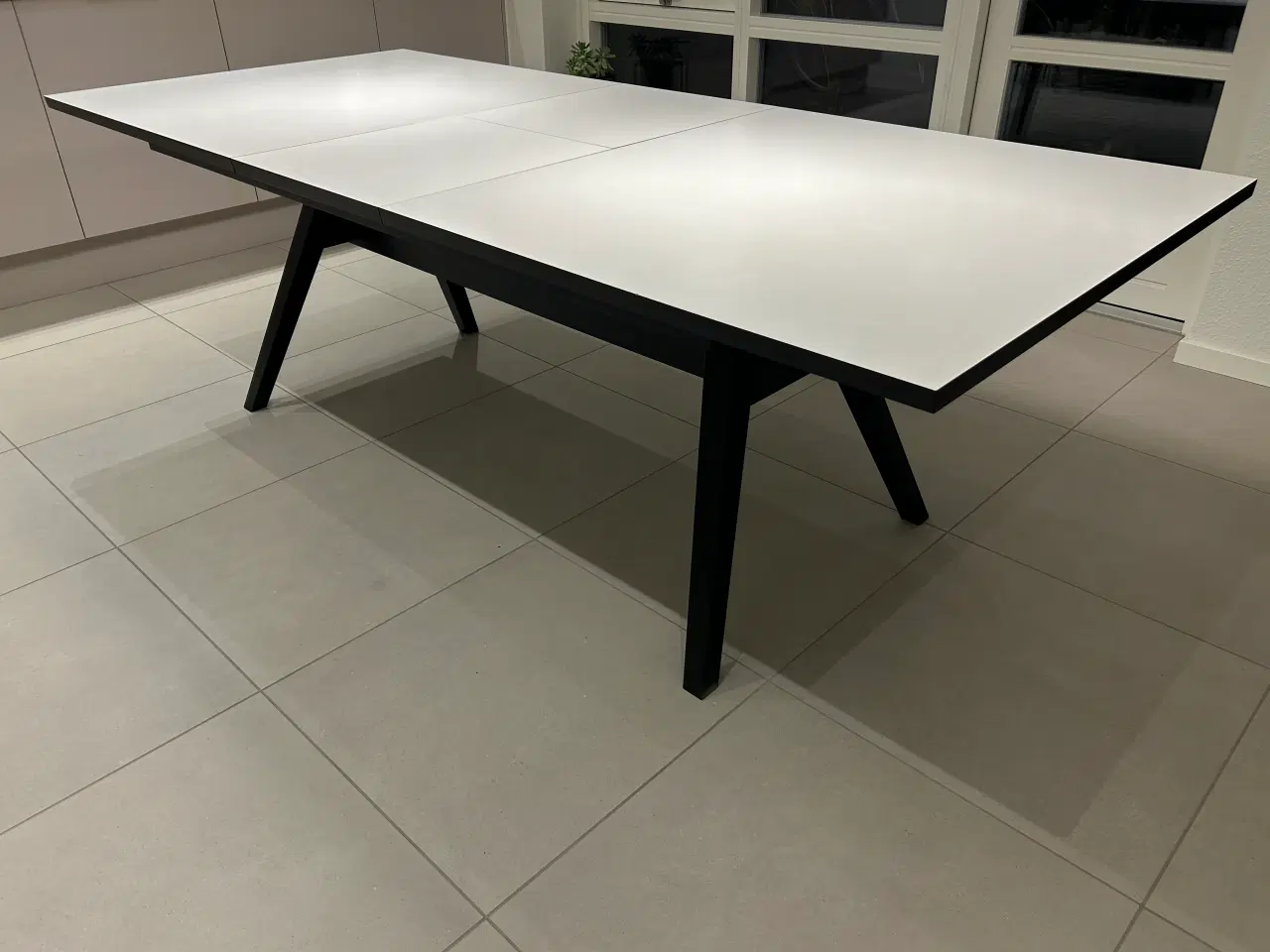 Billede 2 - Skovby Nordic spisebord SM11 m.plader