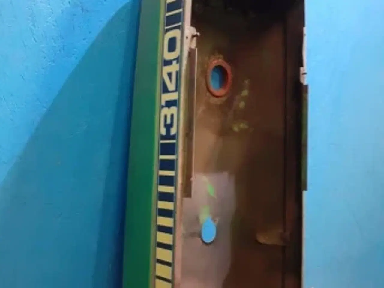 Billede 13 - John Deere 3140 Motorhjelm