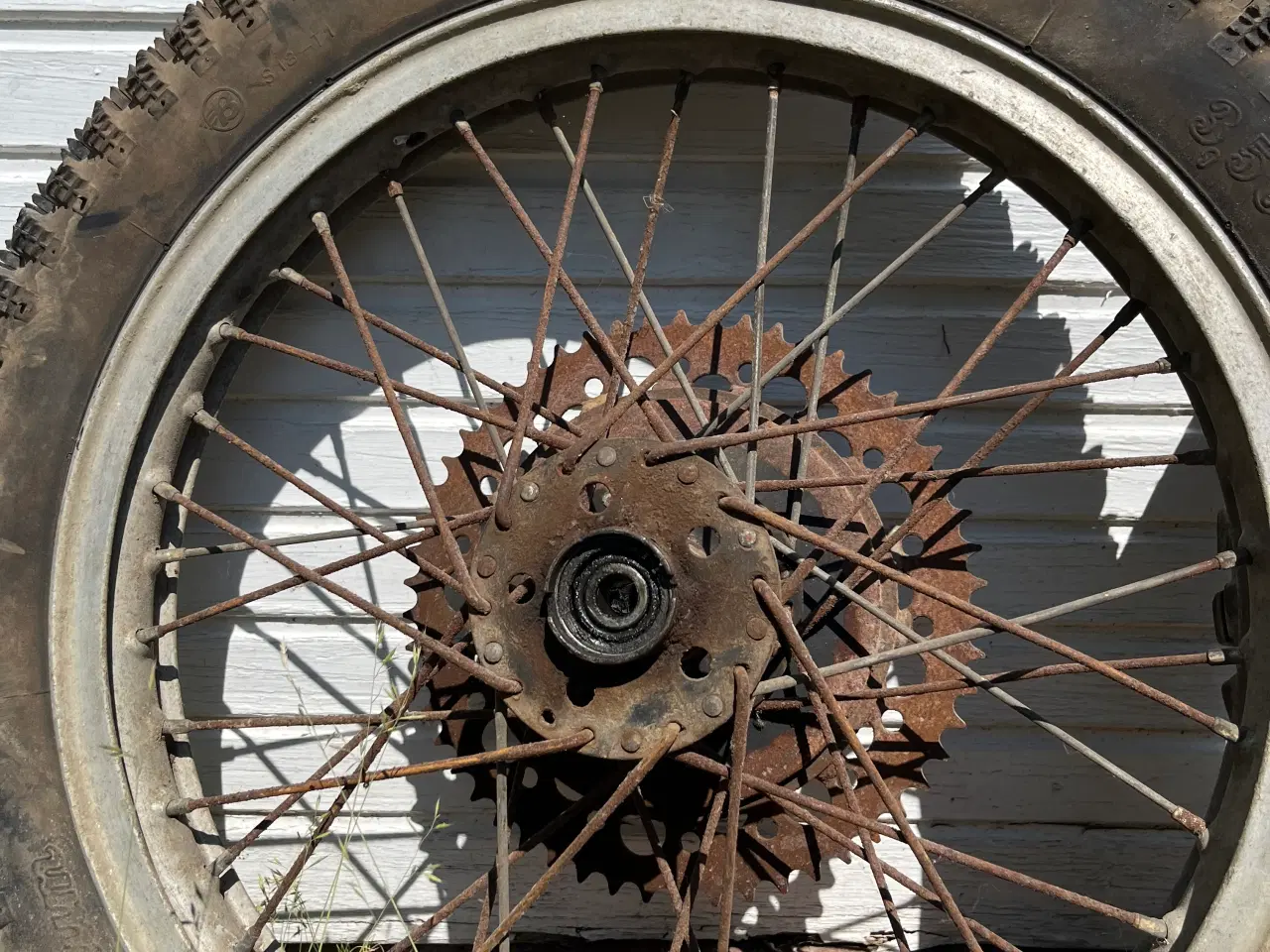 Billede 6 - Triumph nav og fælge