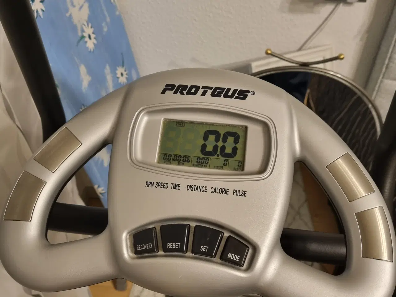 Billede 1 - Motionscykel PROTEUS 