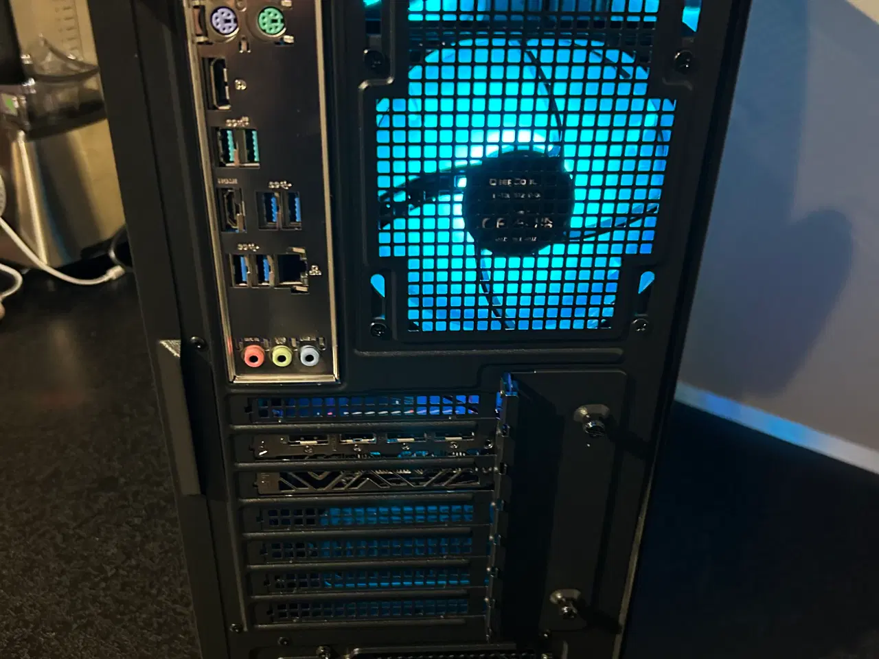 Billede 4 - 🔥 Gamer-PC | i5-9400F (4.1 GHz Turbo) + RX 5600 X