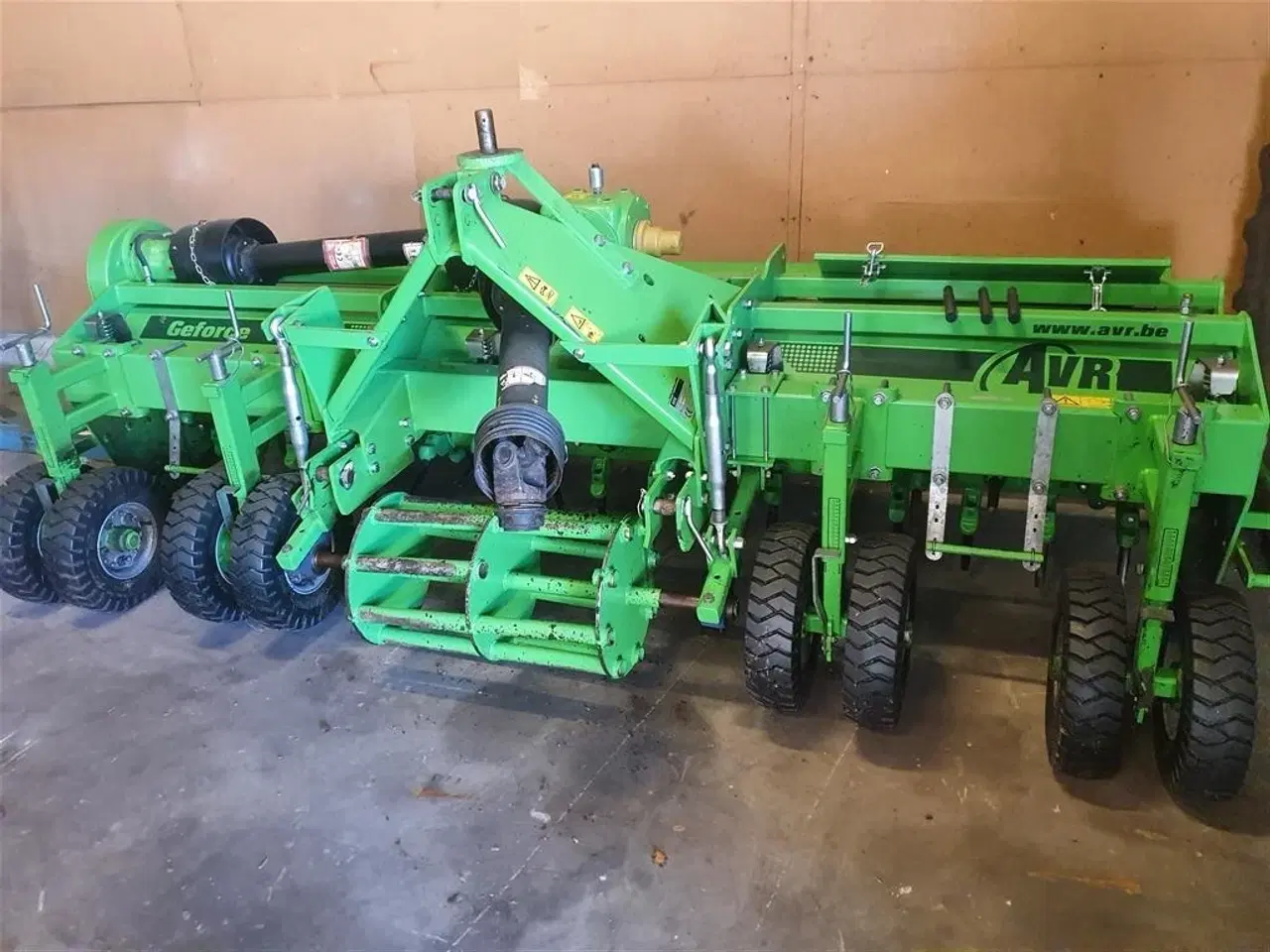 Billede 1 - AVR Geforce 3,3 m.