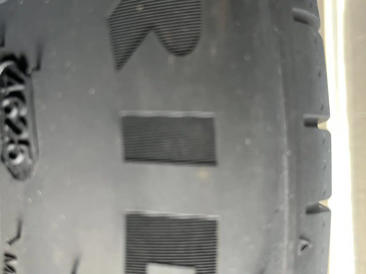 Billede 2 - Nye sommerdæk på brugte fælge. VW Up.