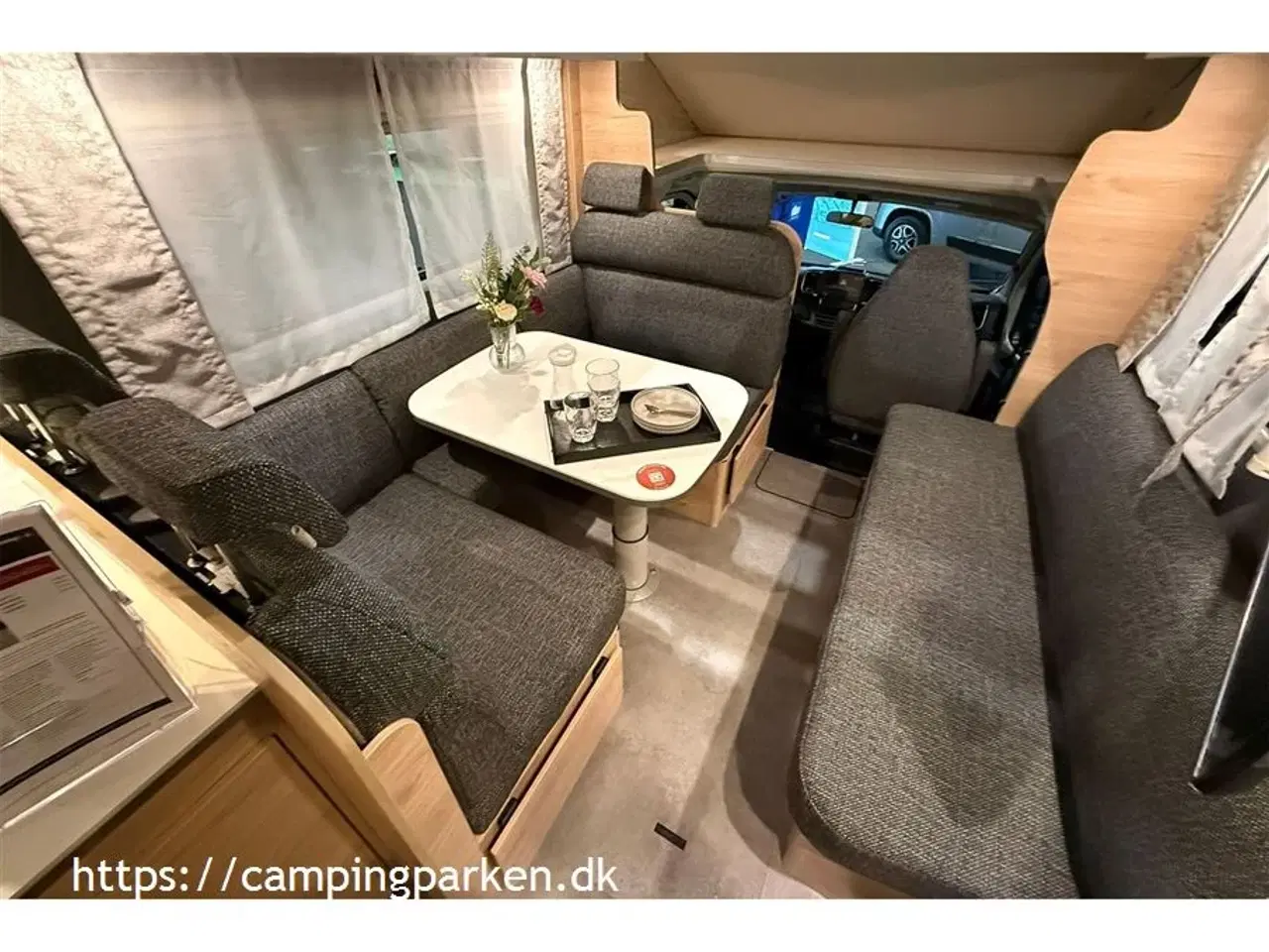 Billede 4 - 2026 - Dethleffs XL Family A 7872-2 En komfortabel vinteroptimeret feriebolig til 6 personer, 180 hk