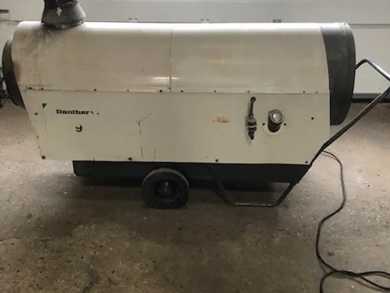 Billede 2 - Varmekanon med skorsten, Dantherm MC65