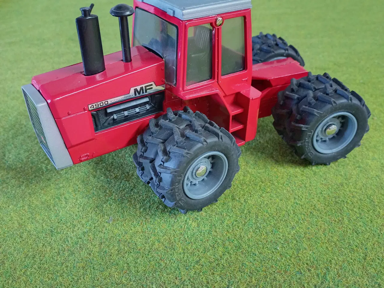 Billede 4 - Ertl Massey Ferguson 