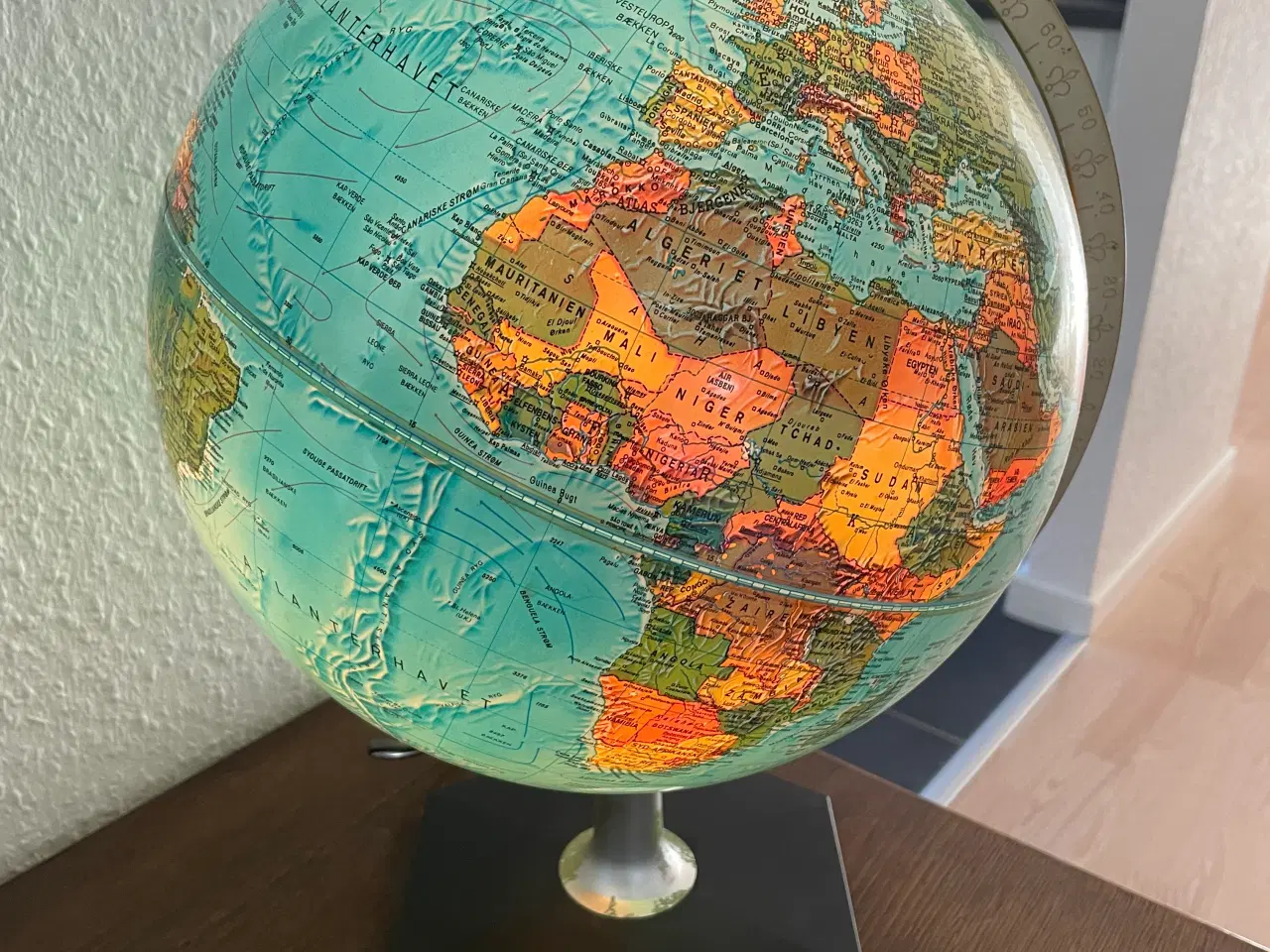 Billede 1 - Scan Globe - Gammel