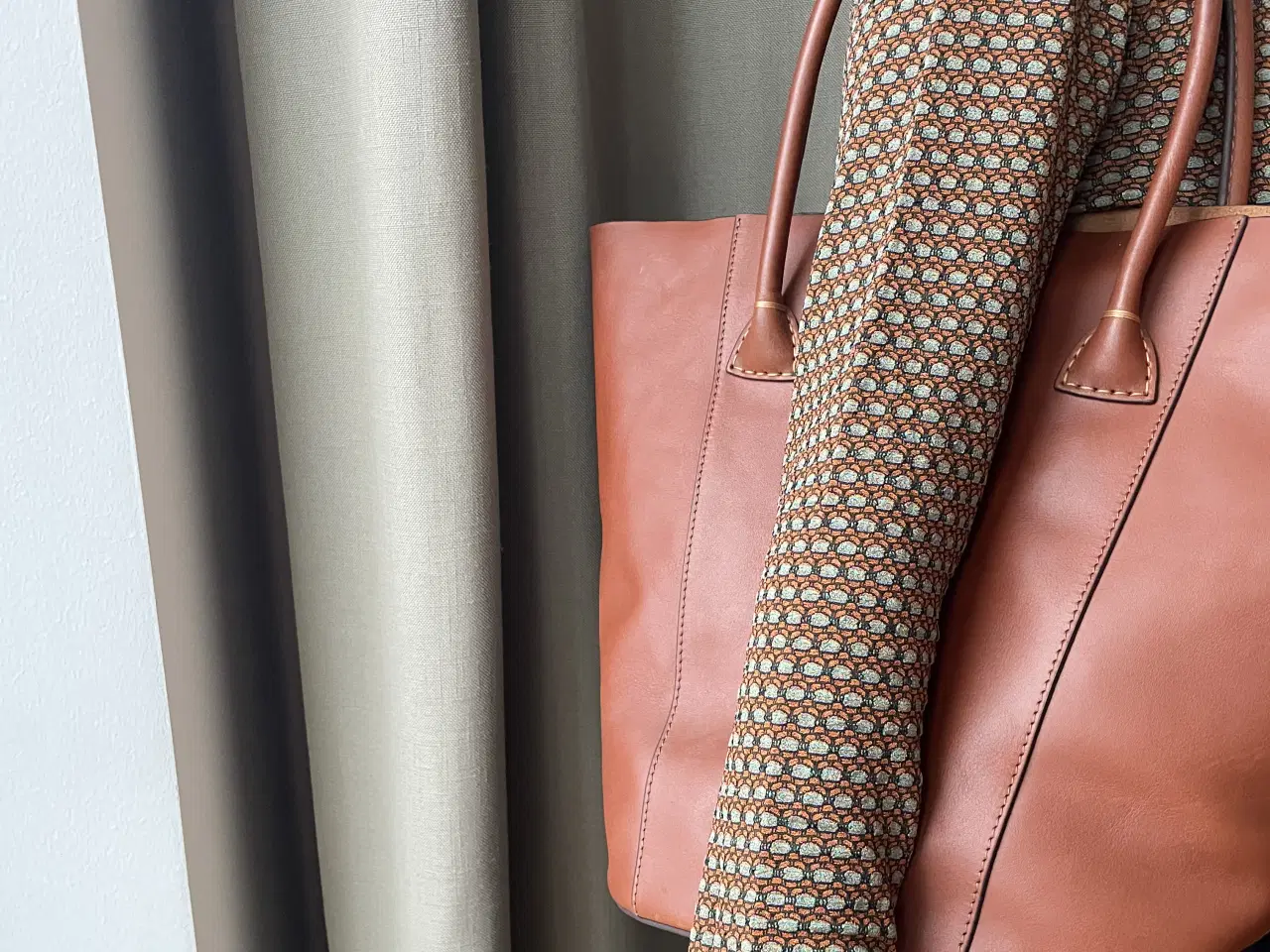 Billede 2 - Decadent skuldertaske læder