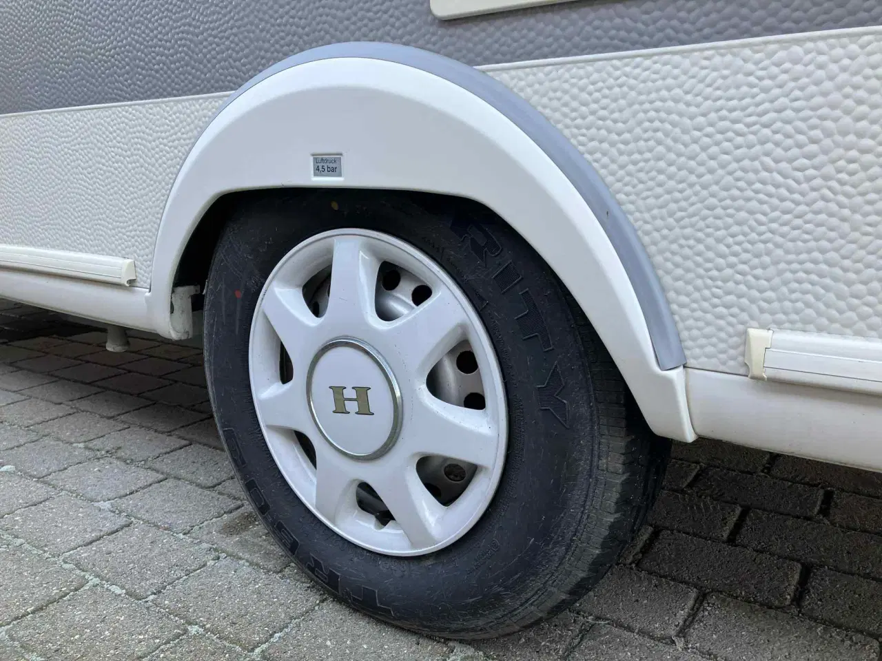 Billede 11 - Yderst velholdt og tidsløs topmodel fra Hobby