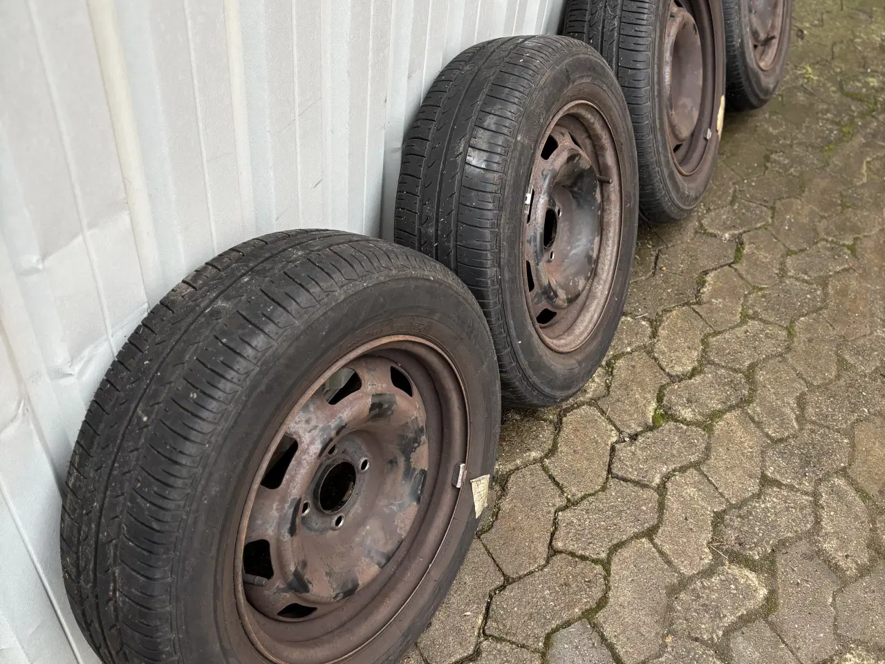 Billede 16 - 185/65R15 sommerdæk Bridgestone