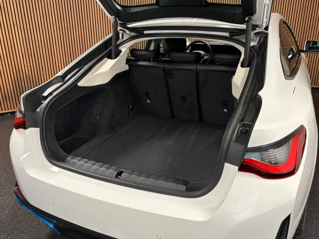 Billede 18 - BMW i4  eDrive40