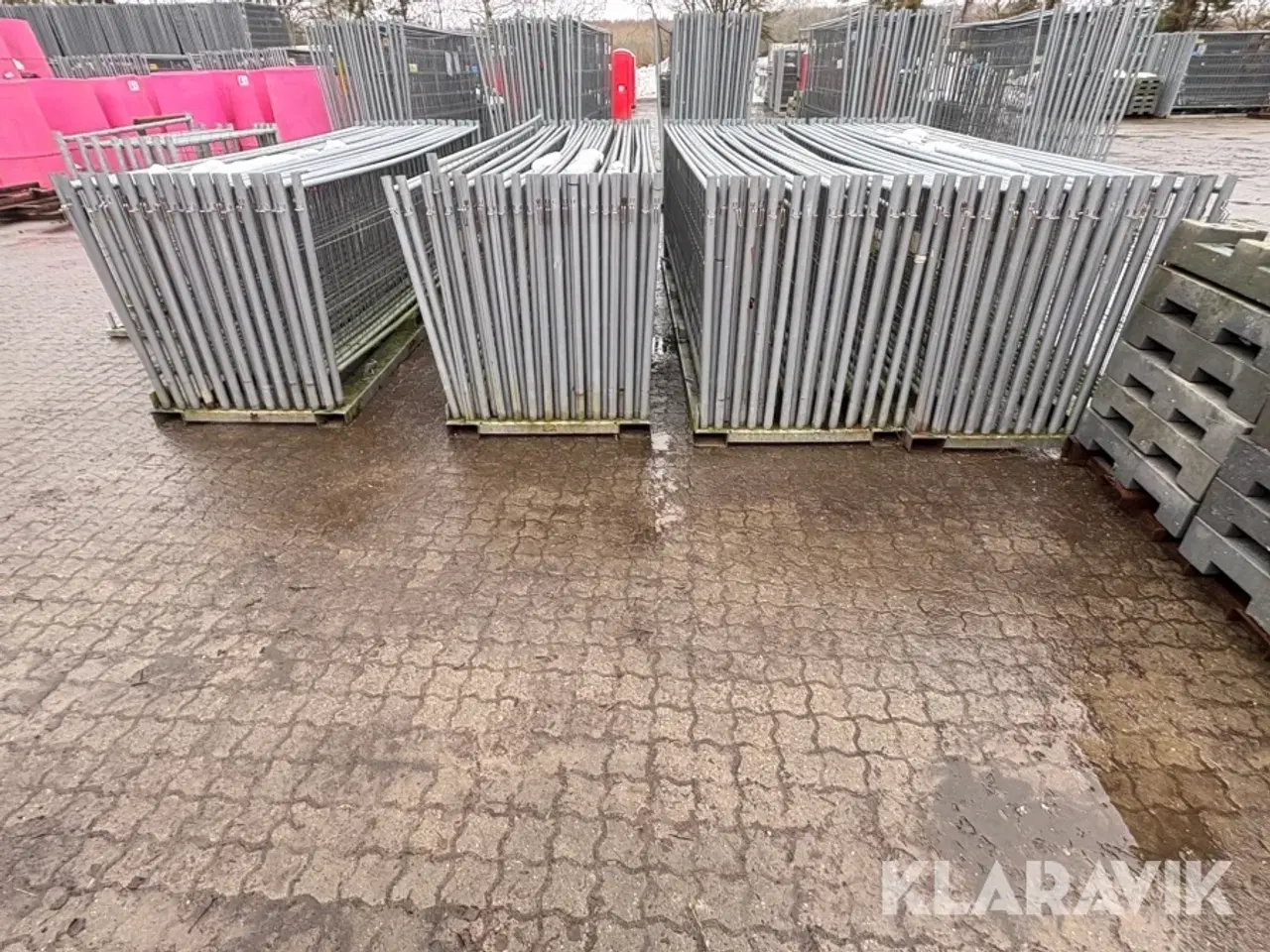 Billede 4 - Mobilhegn med fødder og låger 99 fag og 99 fødder samt 8 låger