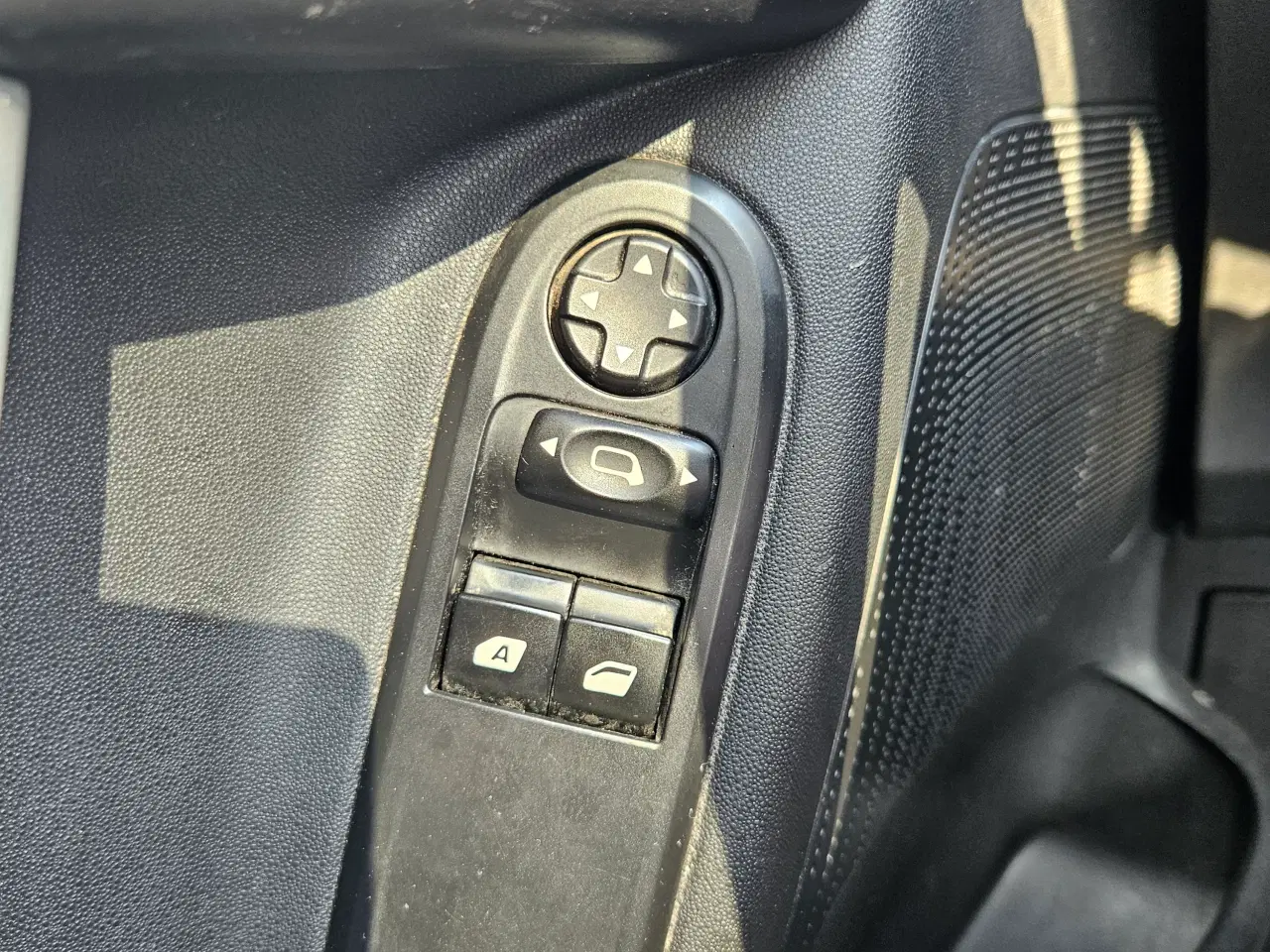 Billede 11 - Citroën C3 1,4, Nysynet!