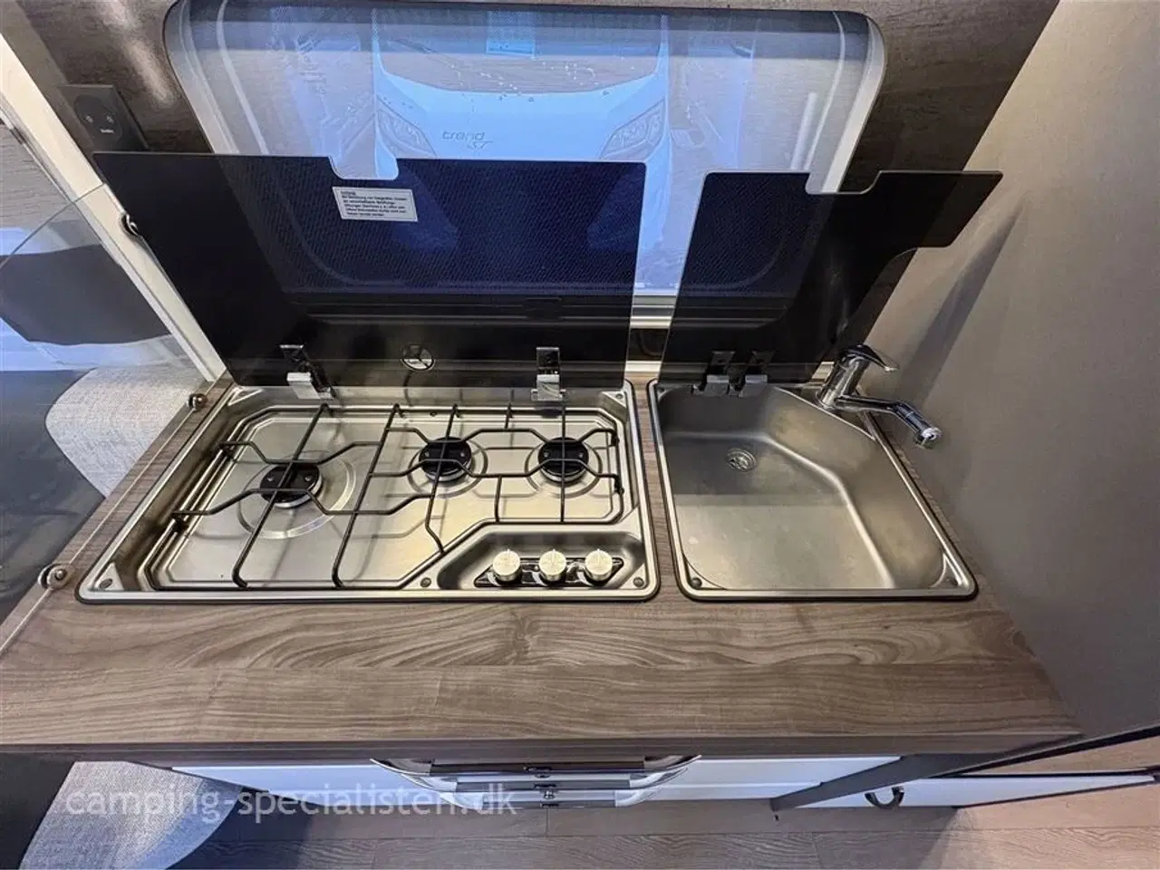 Billede 8 - 2023 - Hobby De Luxe 460 UFe Hobby De Luxe 460 UFe 2023 - Se den nu hos Camping-Specialisten.dk