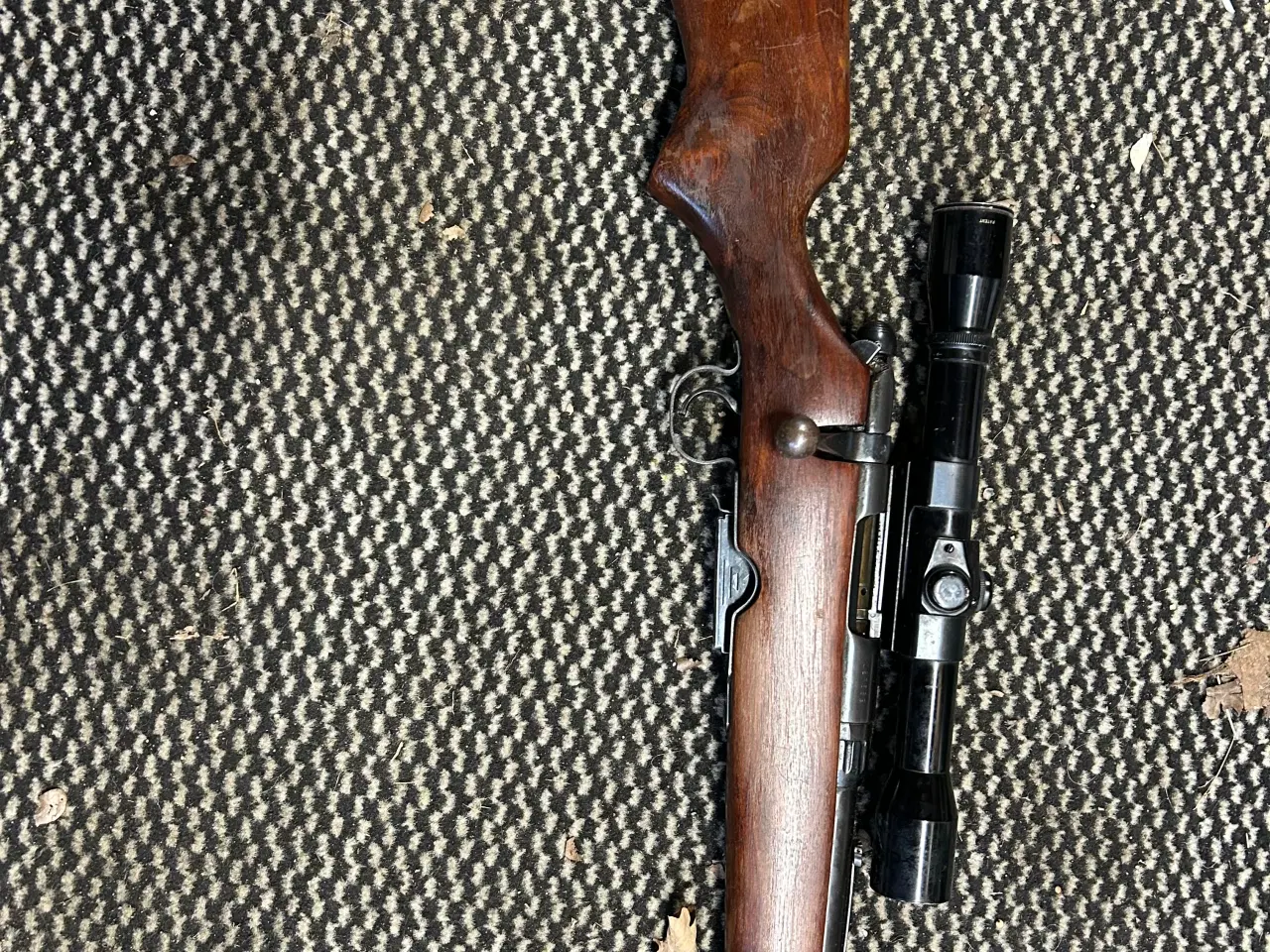 Billede 2 - Jagtriffel kal. 222